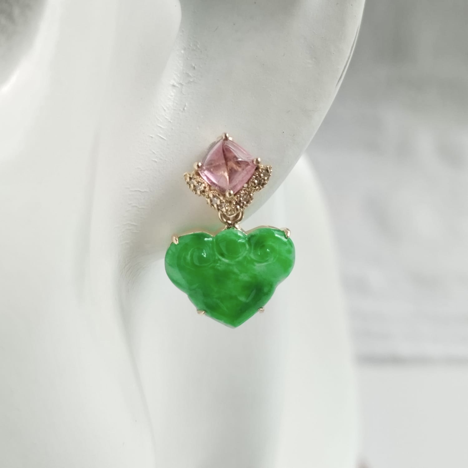 18K Yellow Gold Ruyi Jade & Tourmaline Earrings (PJA01053)