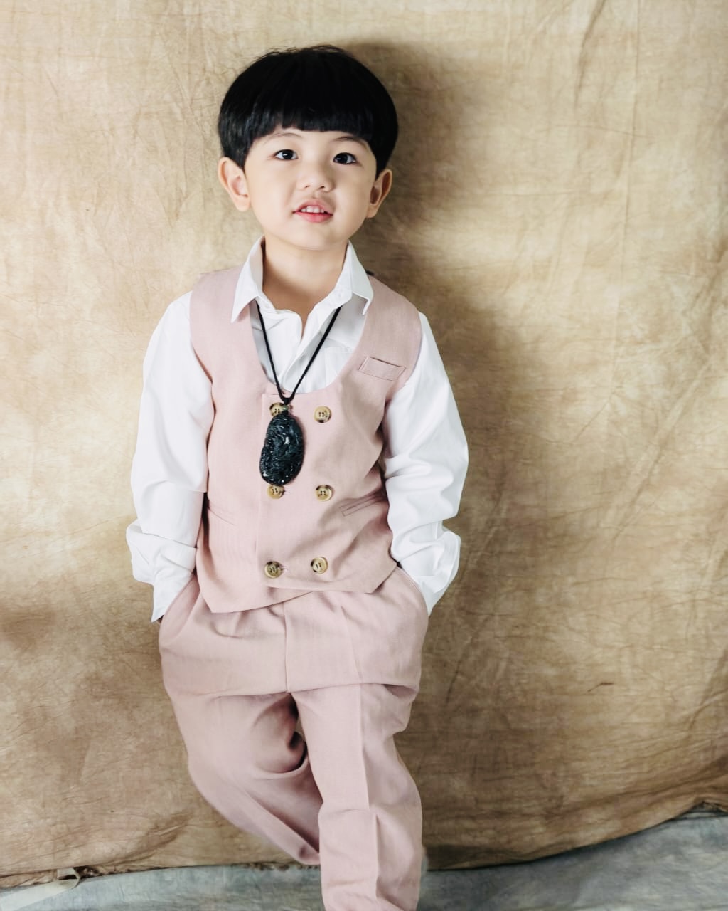 18K Green Carved Dragon Pendant (PJA01044)