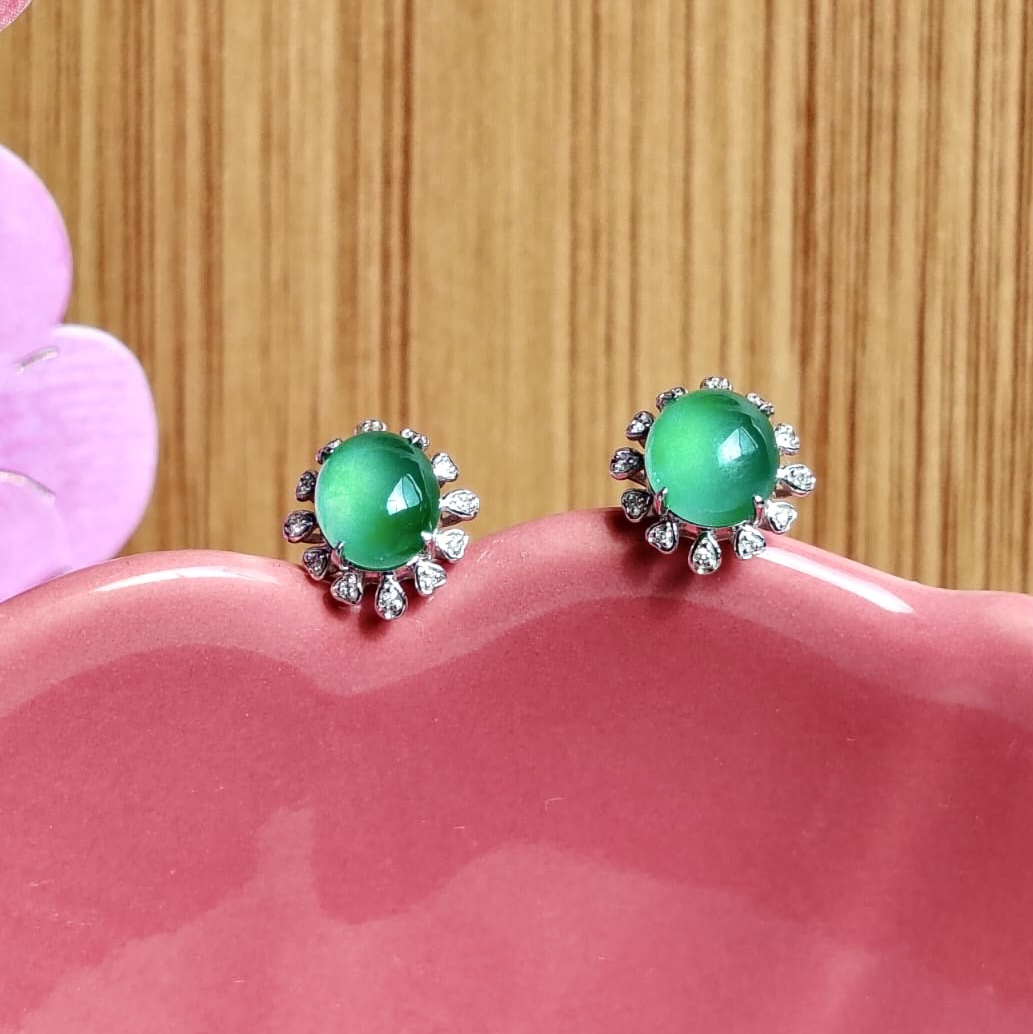 18K White Gold Green Trapezium Jade Earrings (PJA01033)