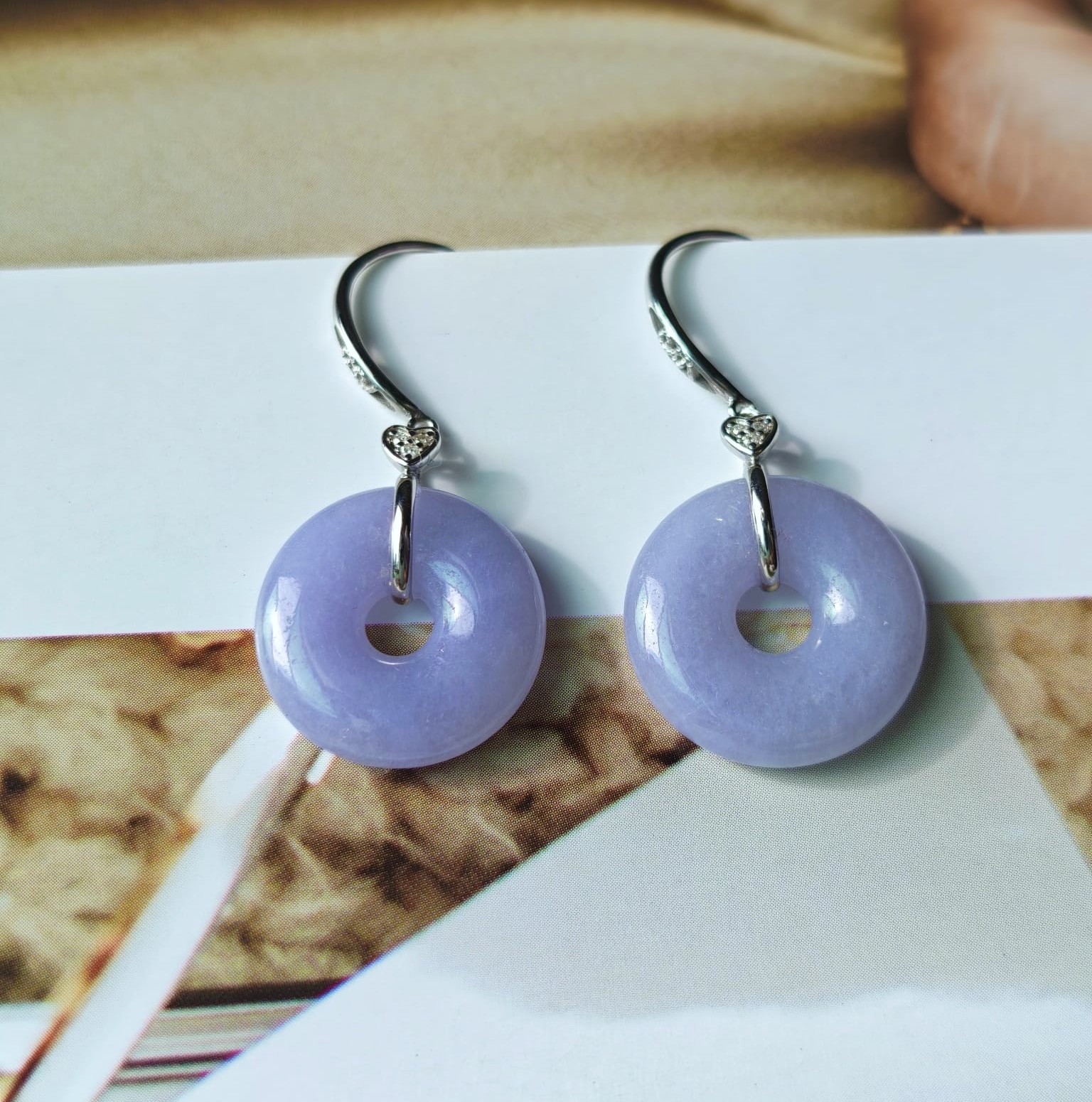 18K White Lavender Donuts Earrings (PJA00743)