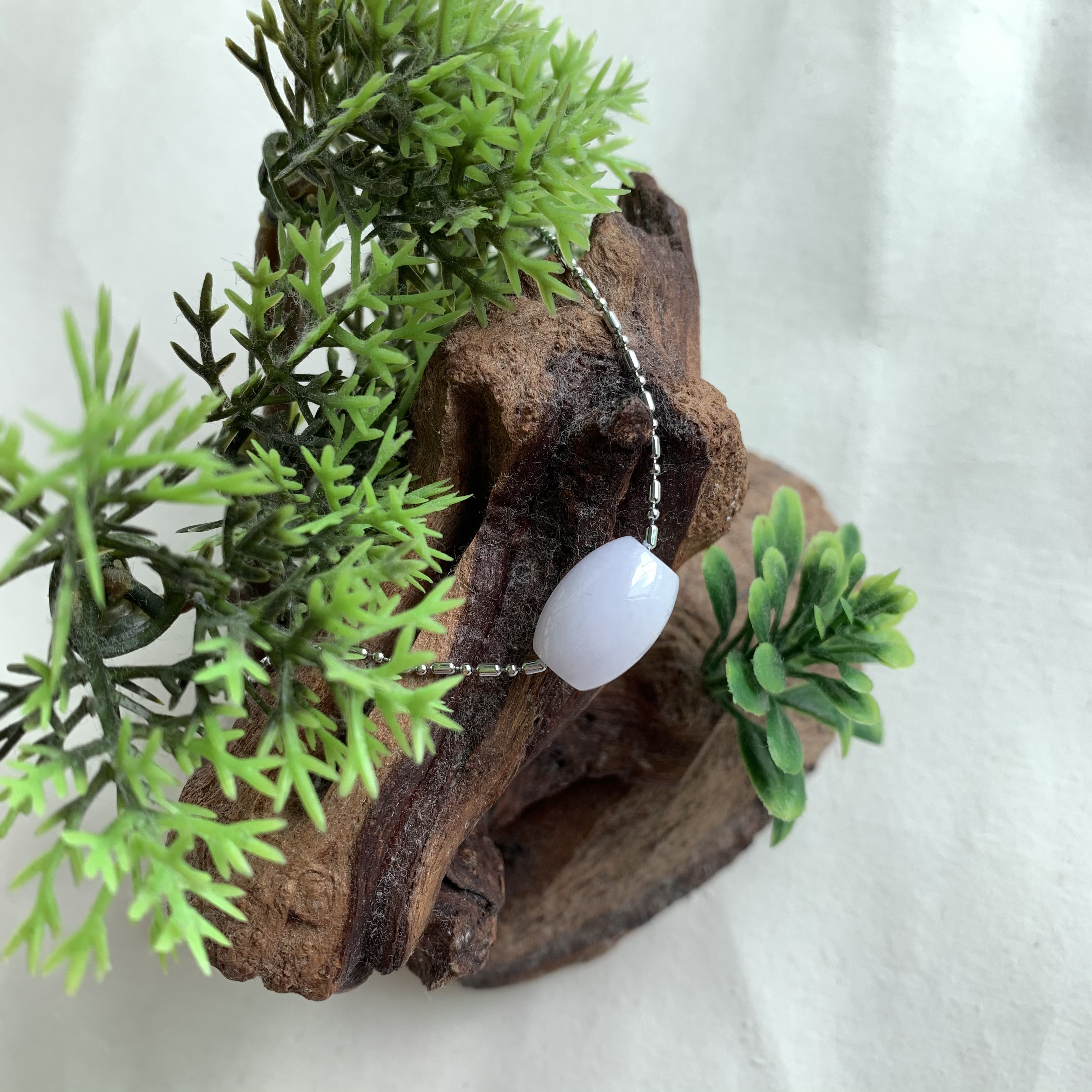 Pale Lavender Jade Barrel "Lu Lu Tong" (PJA00588)