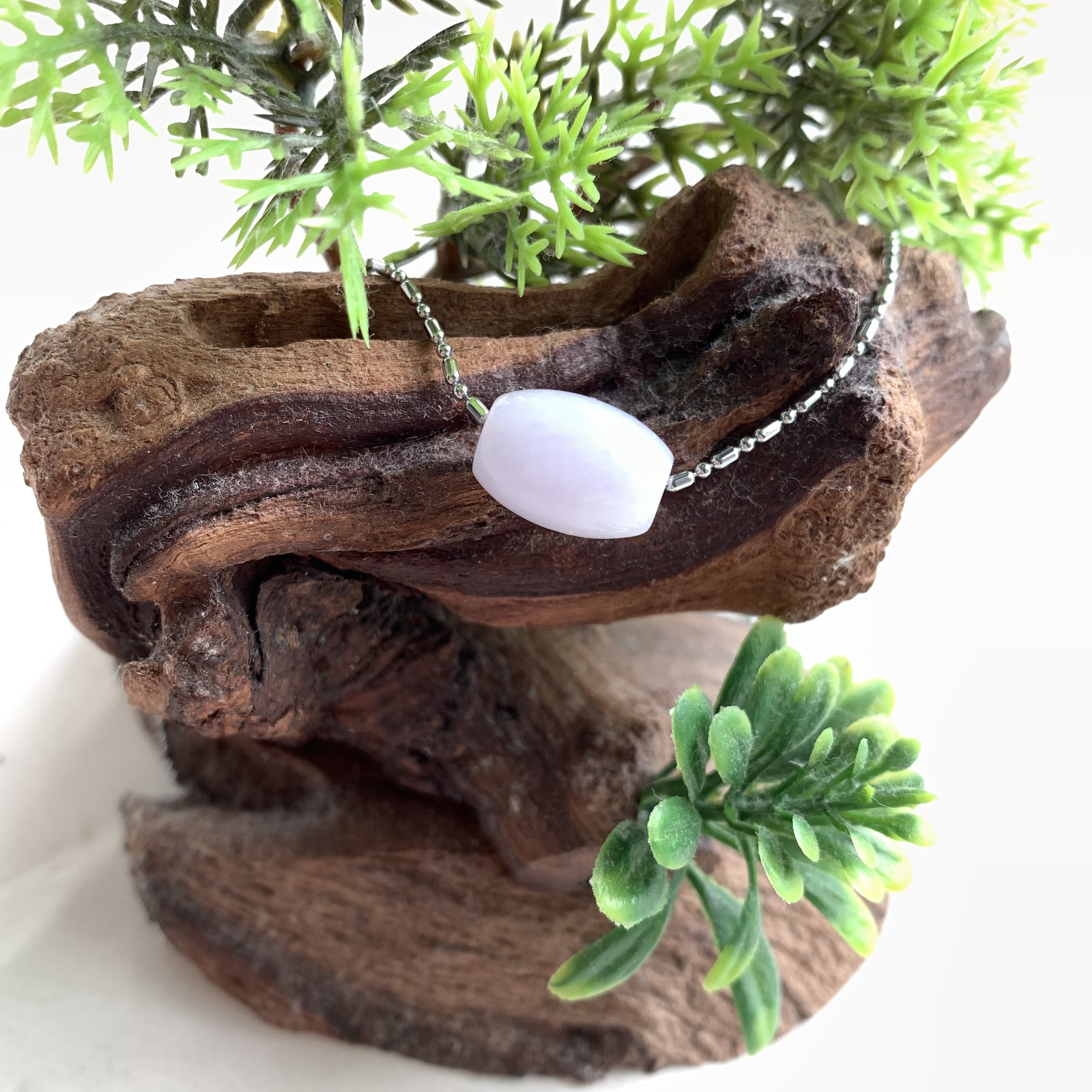 Pale Lavender Jade Barrel "Lu Lu Tong" (PJA00588)