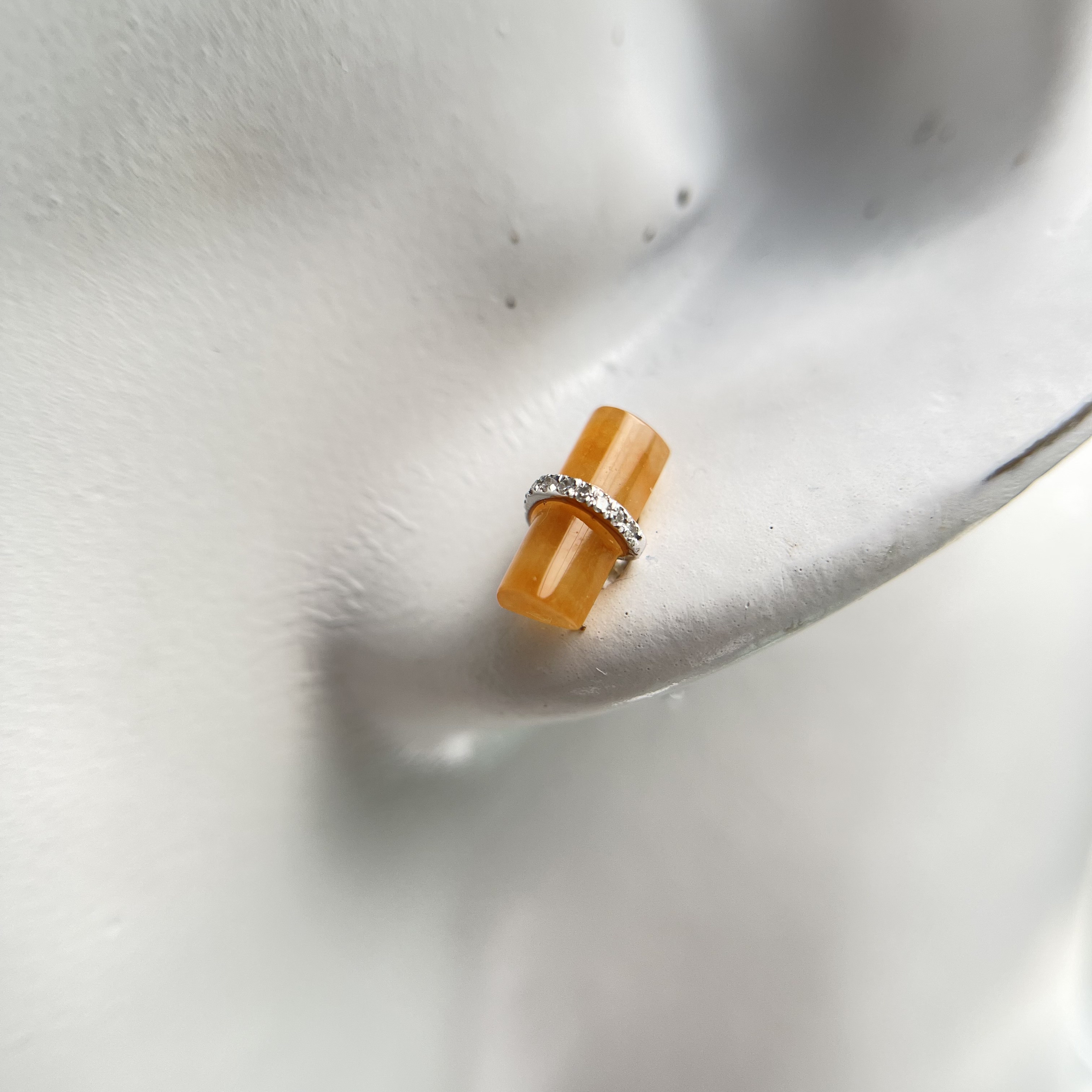 18K White Gold Green Jade Cabochons Earrings (PJA00301)