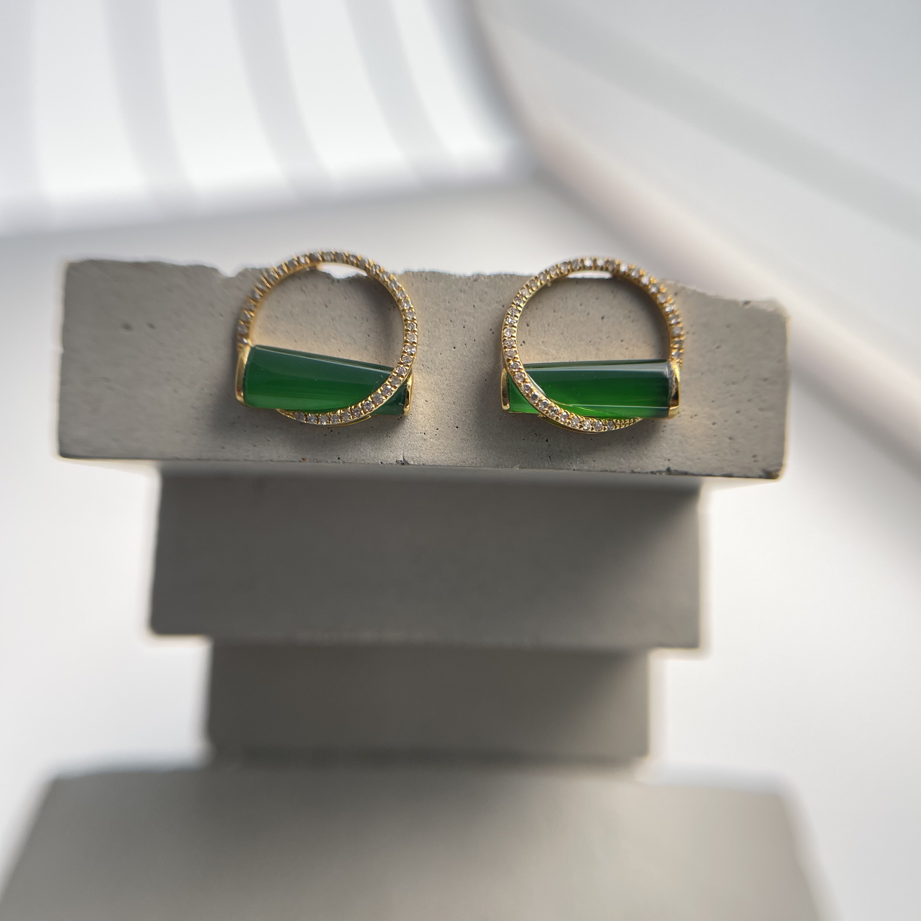 18K Yellow Gold Imperial Green Jade Earrings (PJA00354)