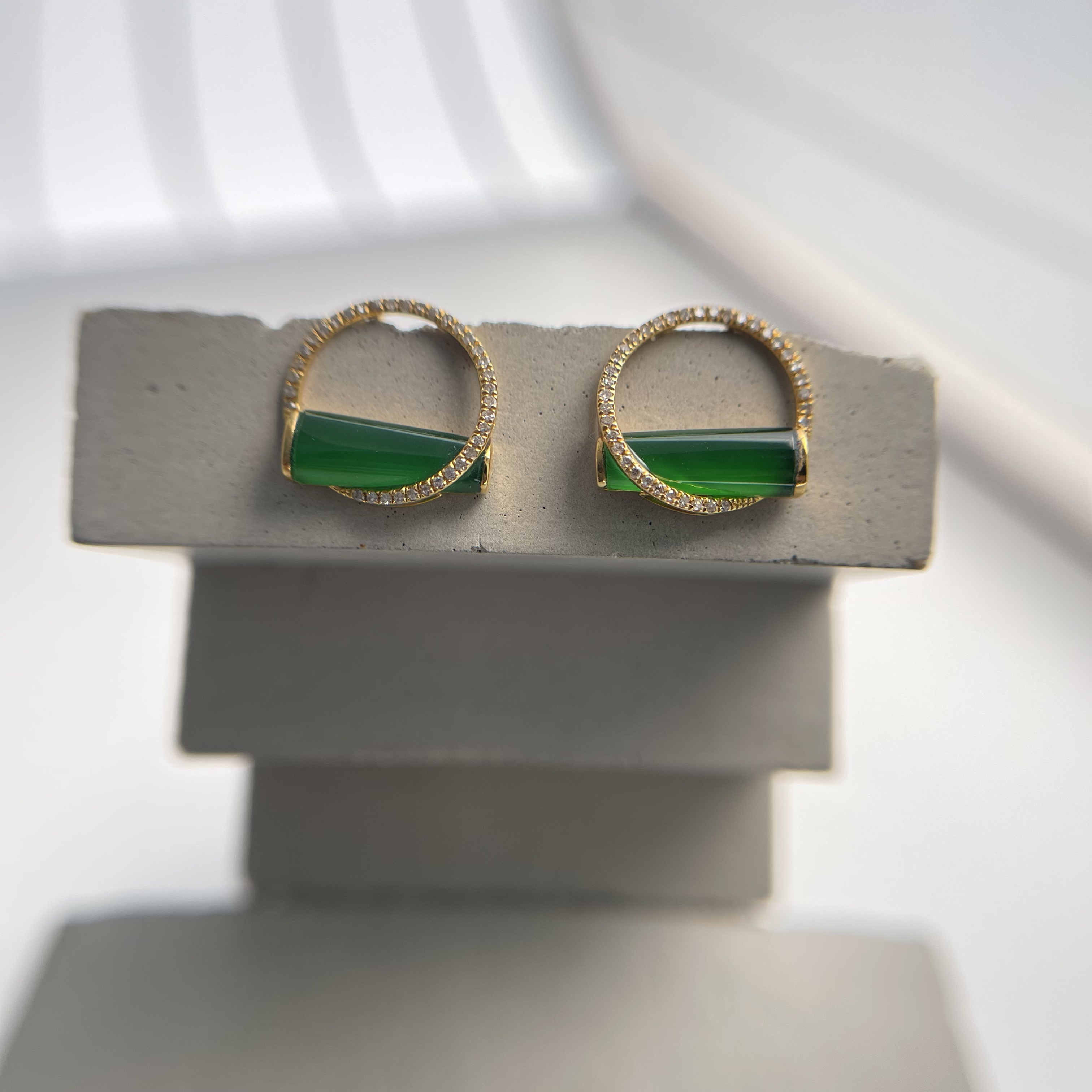 18K Yellow Gold Imperial Green Jade Earrings (PJA00354)