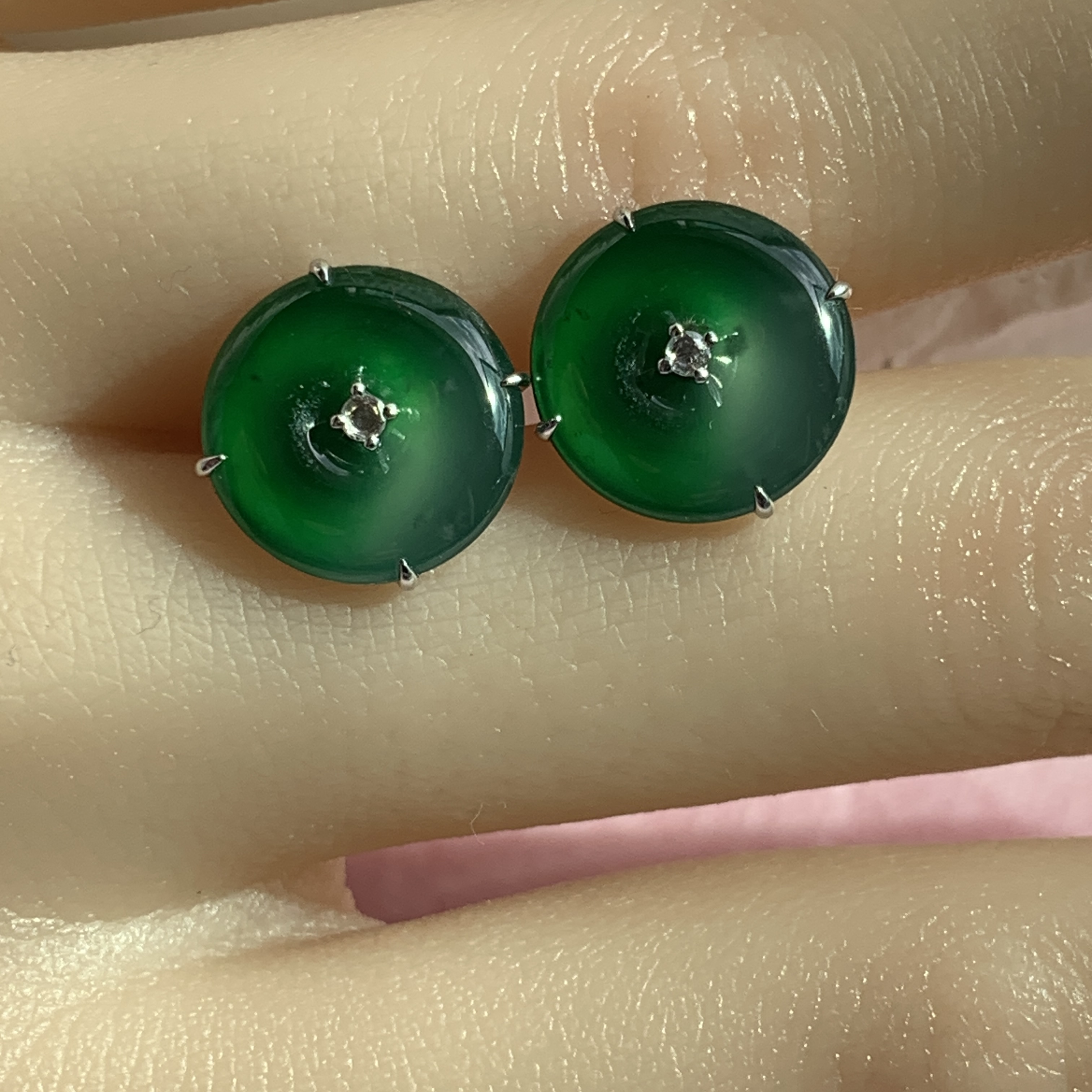 18K White Gold Green Jade Safety Coin Earrings (PJA00649)