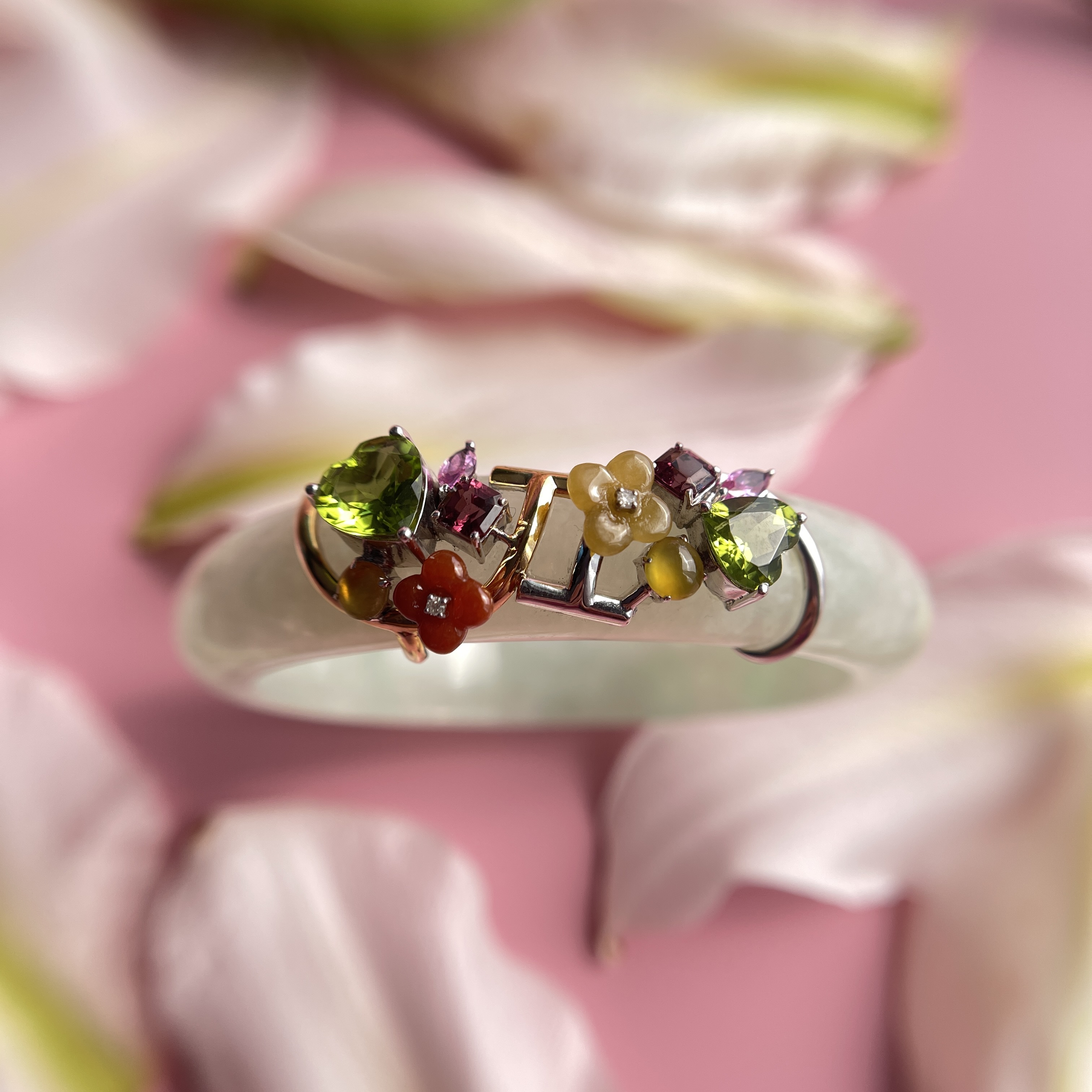 18K White Gold Trapezium Jade Pendant  (PJA00054)