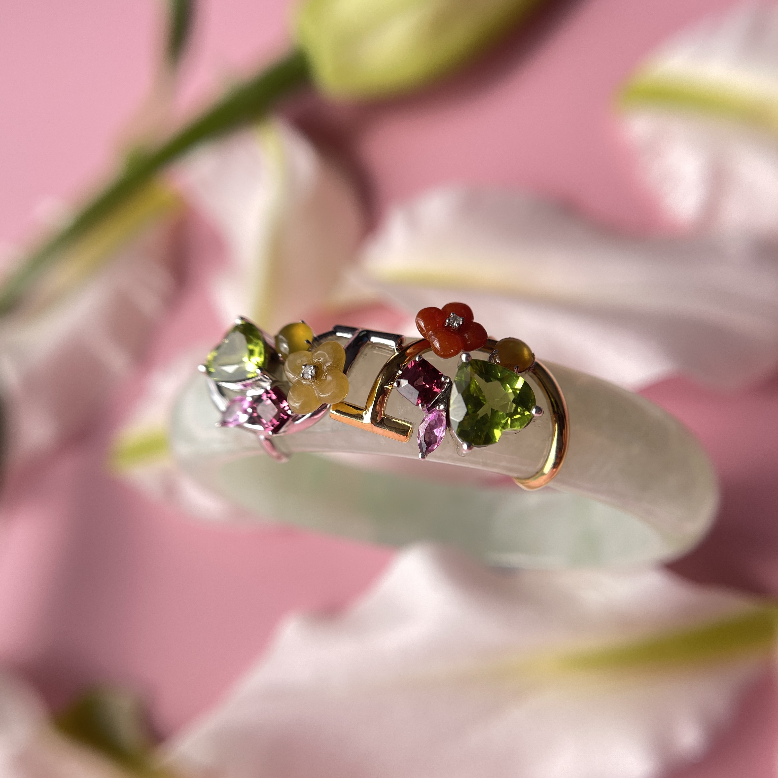 18K White Gold Trapezium Jade Pendant  (PJA00054)