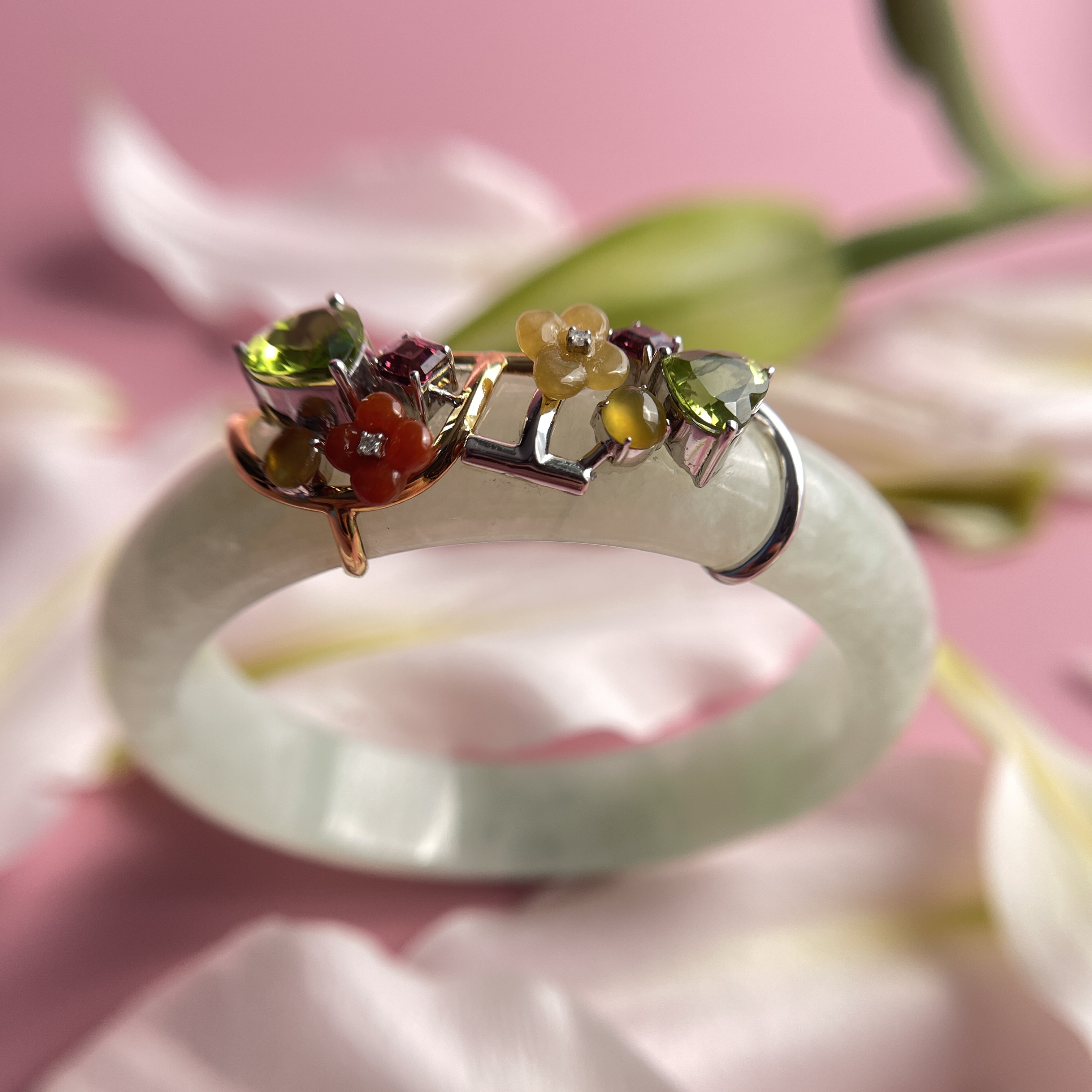 18K White Gold Trapezium Jade Pendant  (PJA00054)