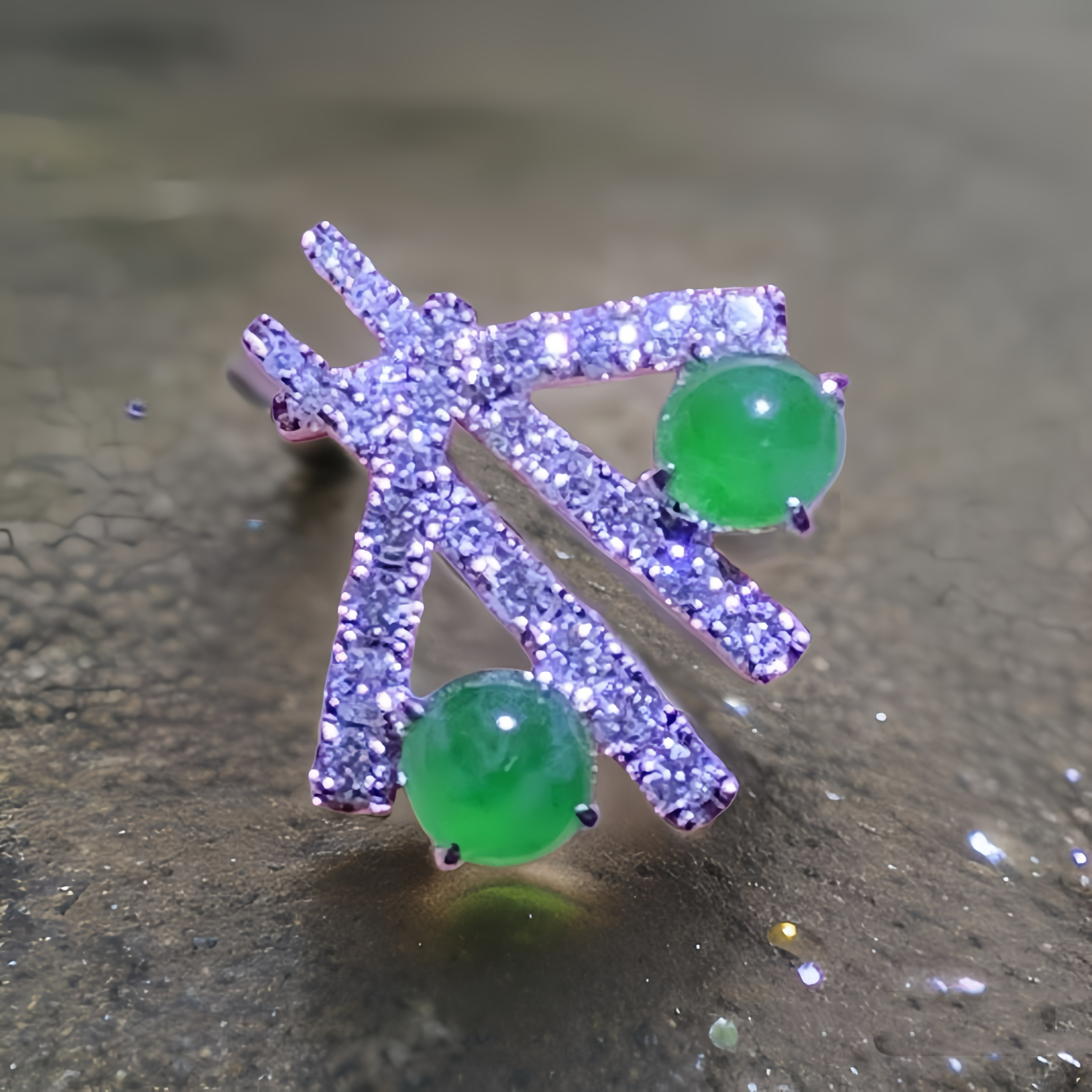 18K White Gold Green Ear Studs (PJA00657)