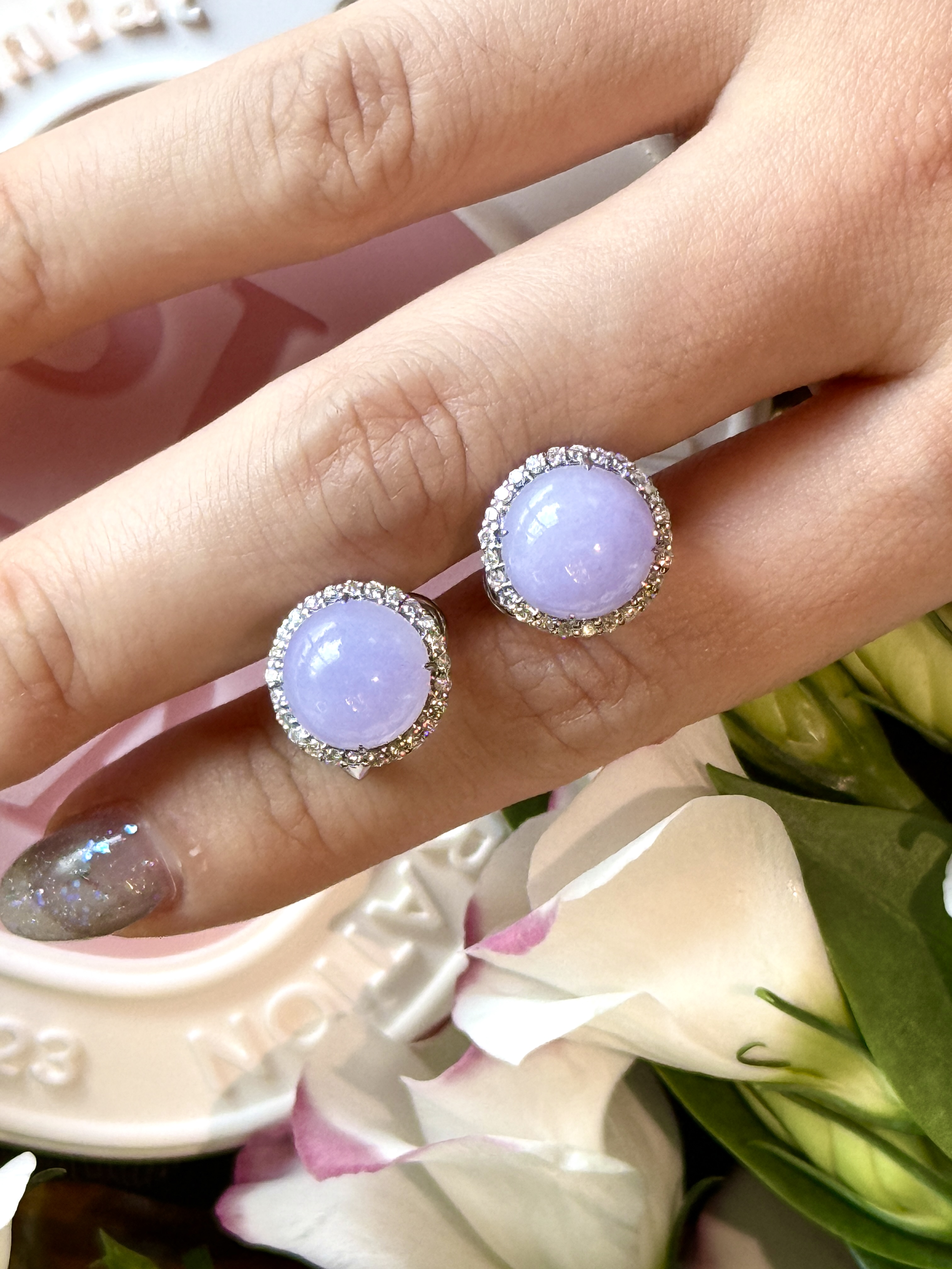 18k White Gold Lavender Jade Earrings (PJA00813B)