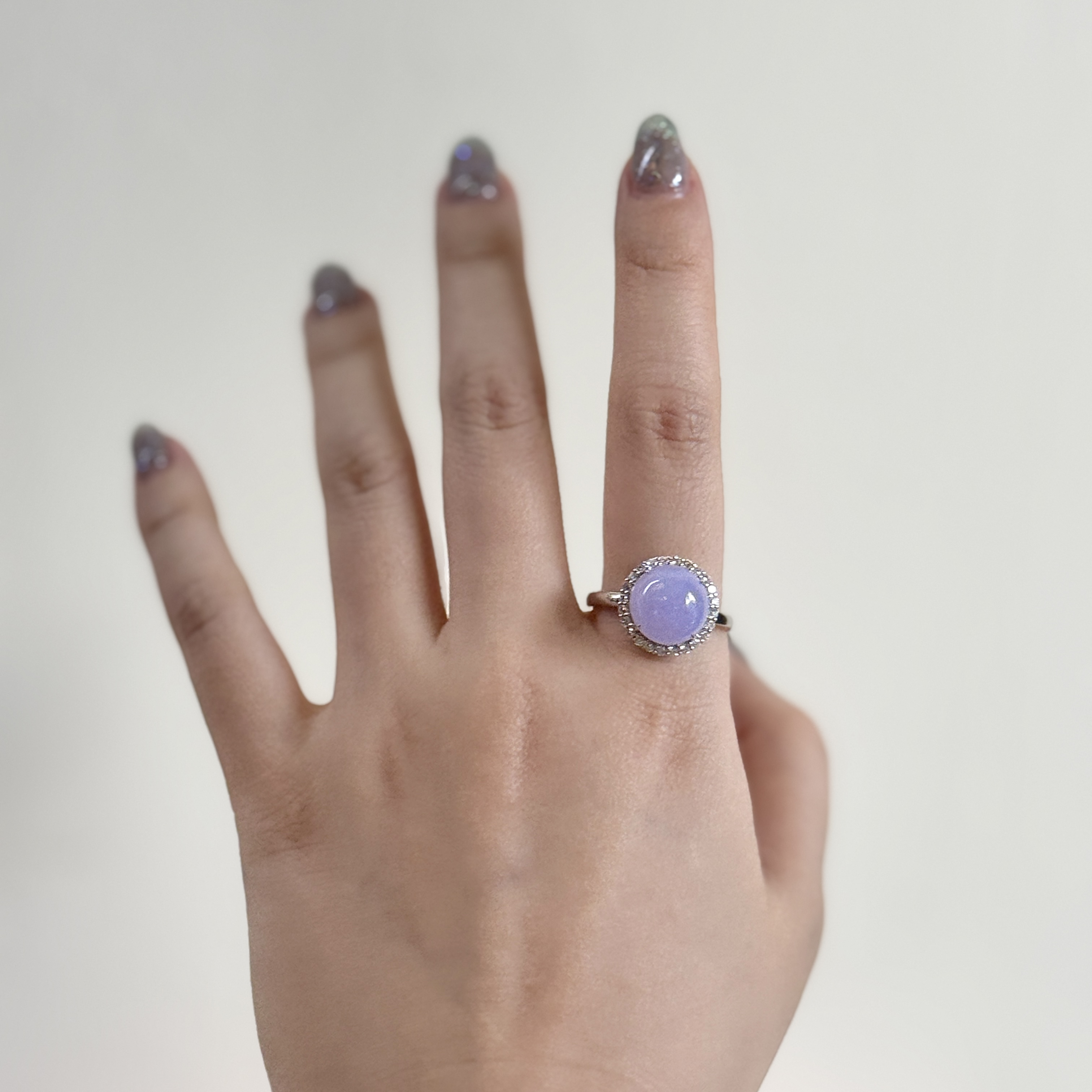 18k White Gold Lavender Jade Ring (PJA00813A)