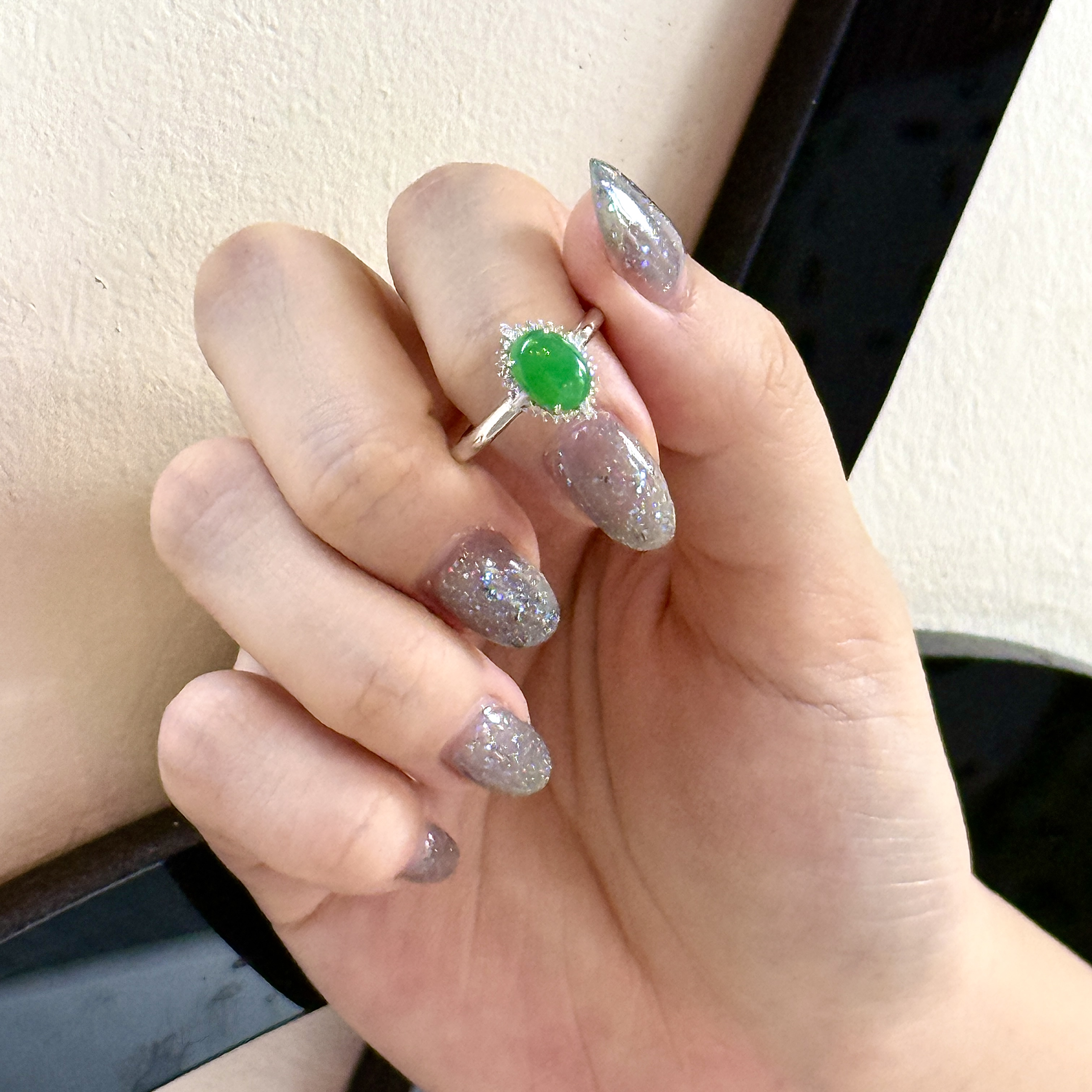 18k White Gold Green Jade Ring (PJA00929)