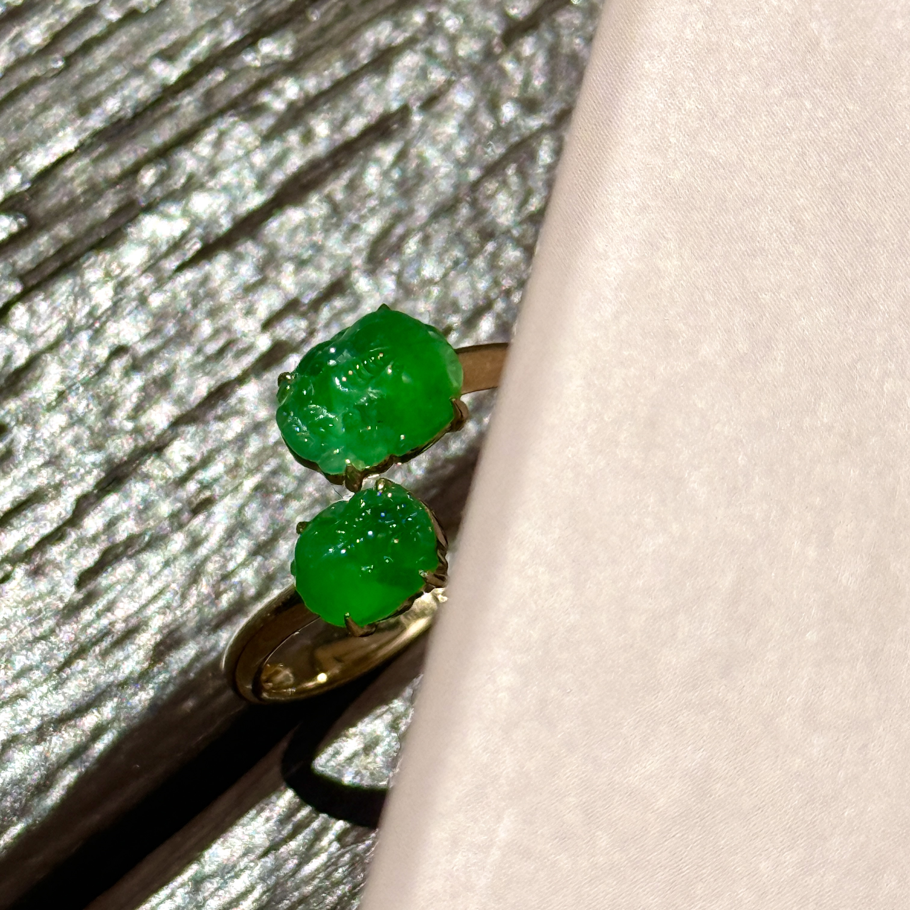 18K Yellow GoldGreen Pixiu Jade Ring (PJA01287)