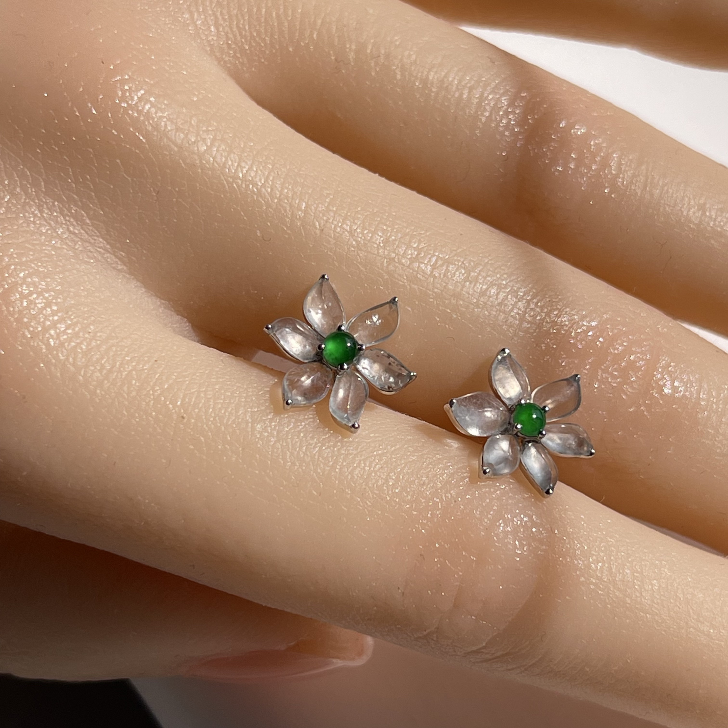 18K White Gold Flower Jade Earrings (PJA00356)