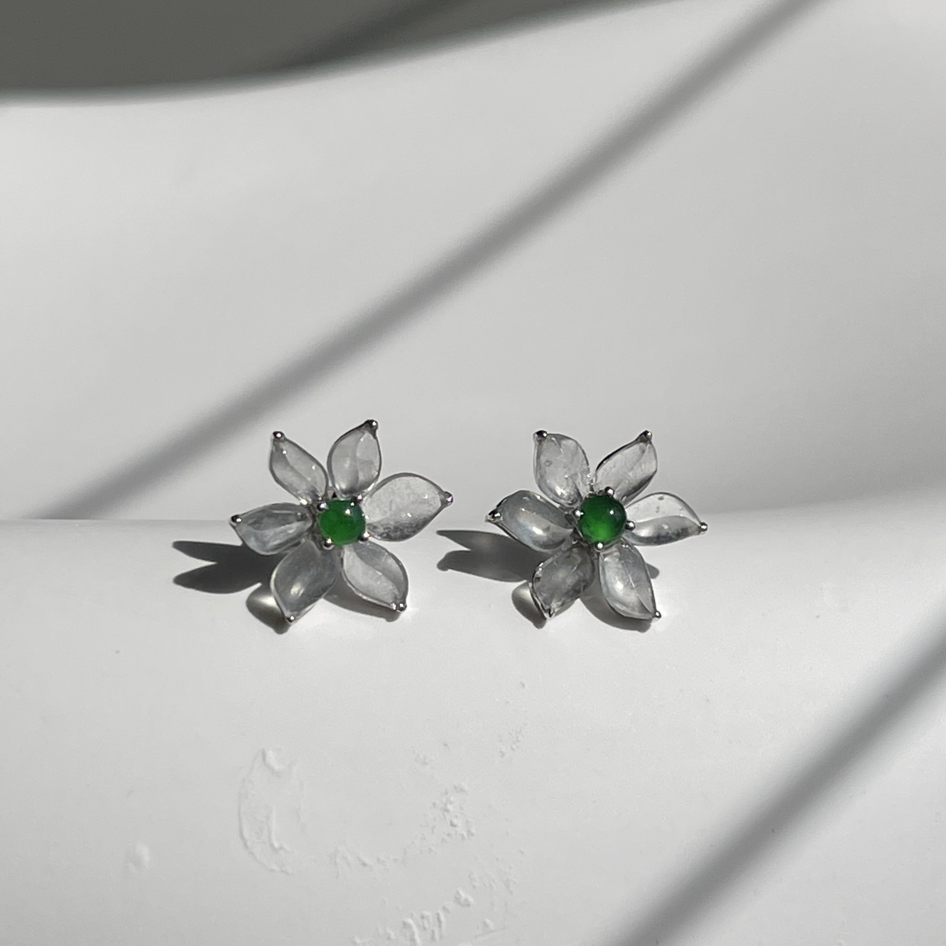 18K White Gold Flower Jade Earrings (PJA00356)