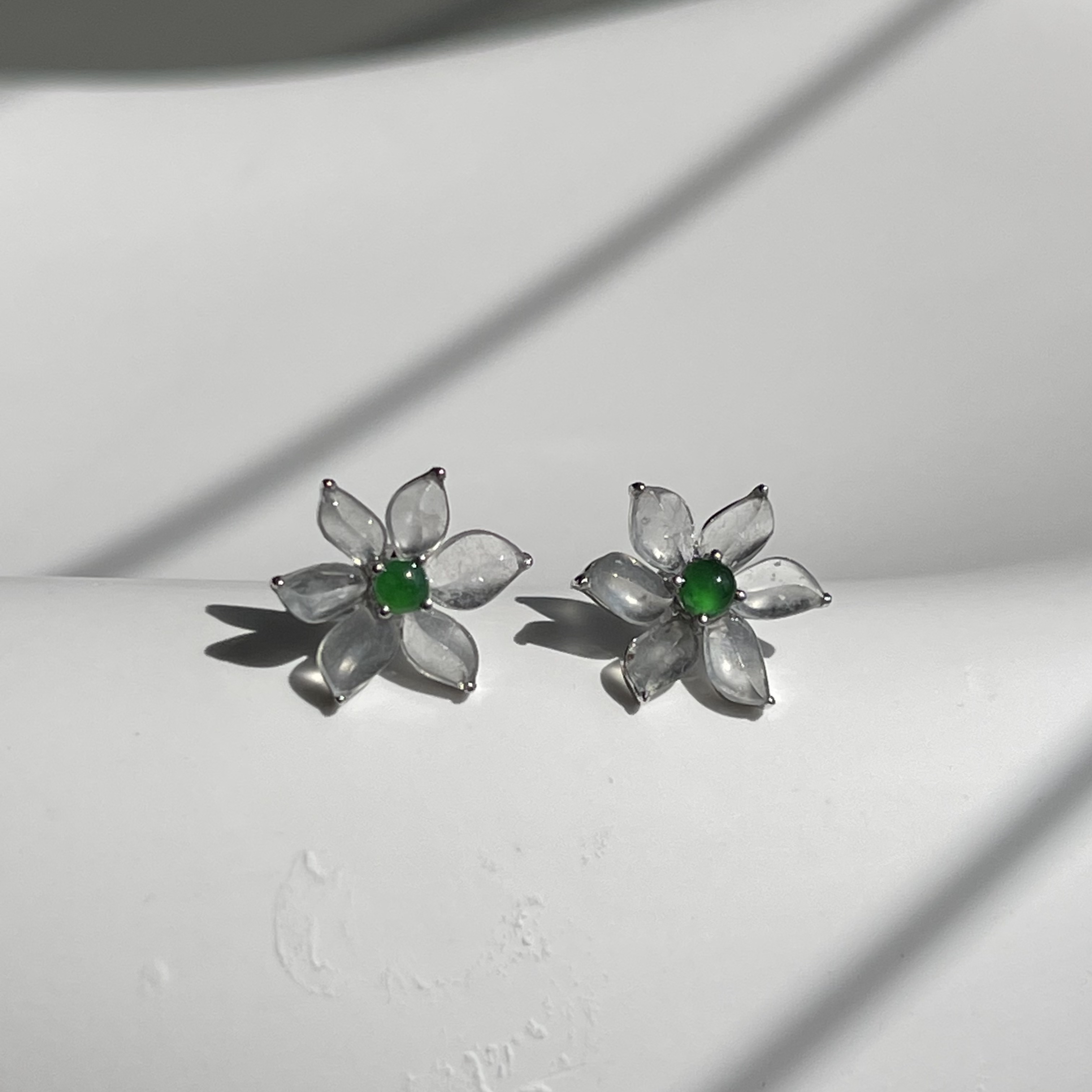 18K White Gold Flower Jade Earrings (PJA00356)