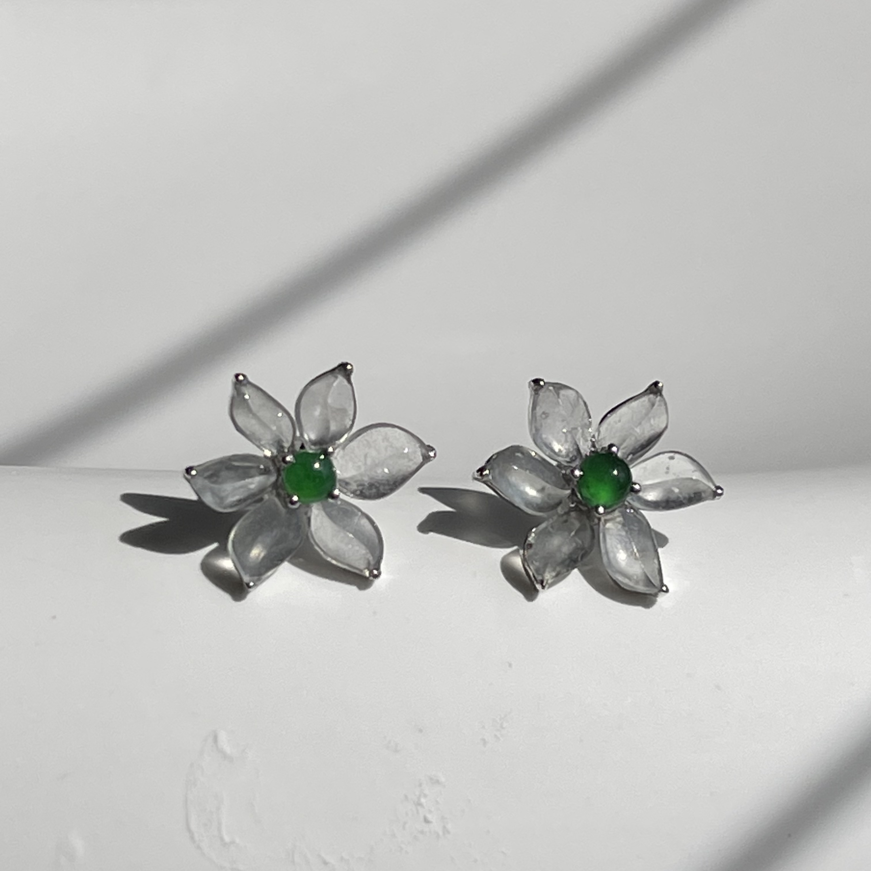 18K White Gold Flower Jade Earrings (PJA00356)