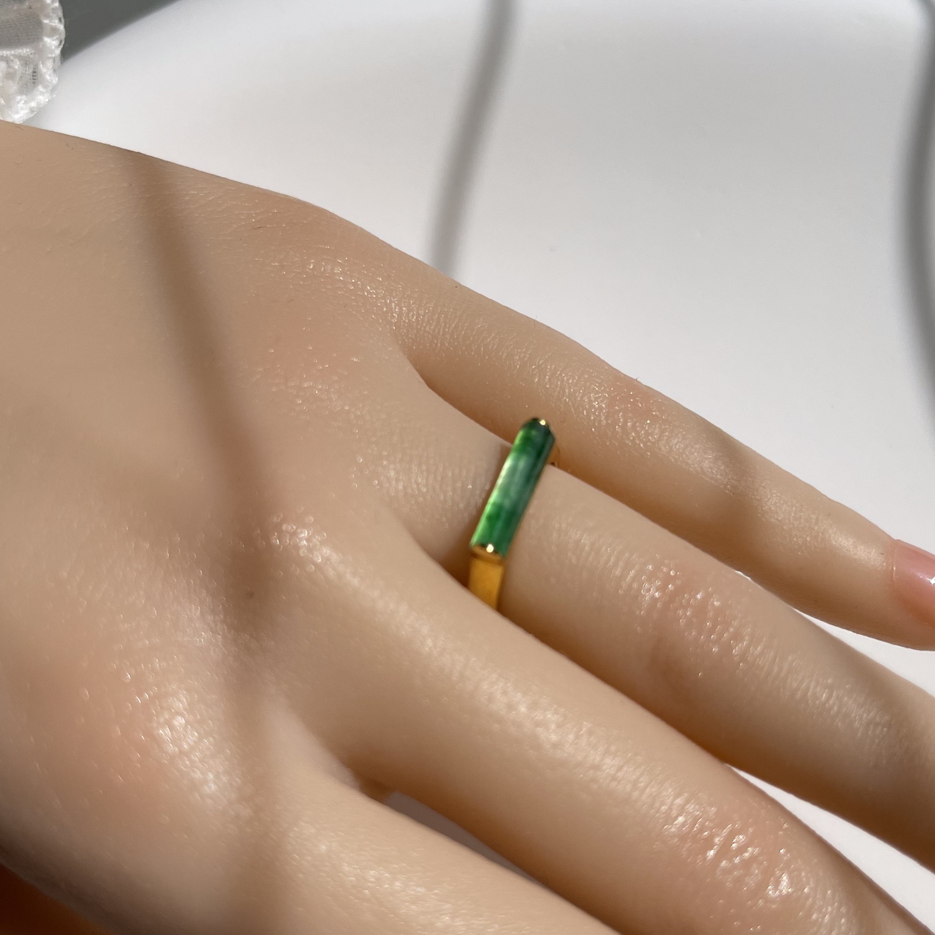 18K Yellow Gold Saddle Jade Ring (PJA00410)