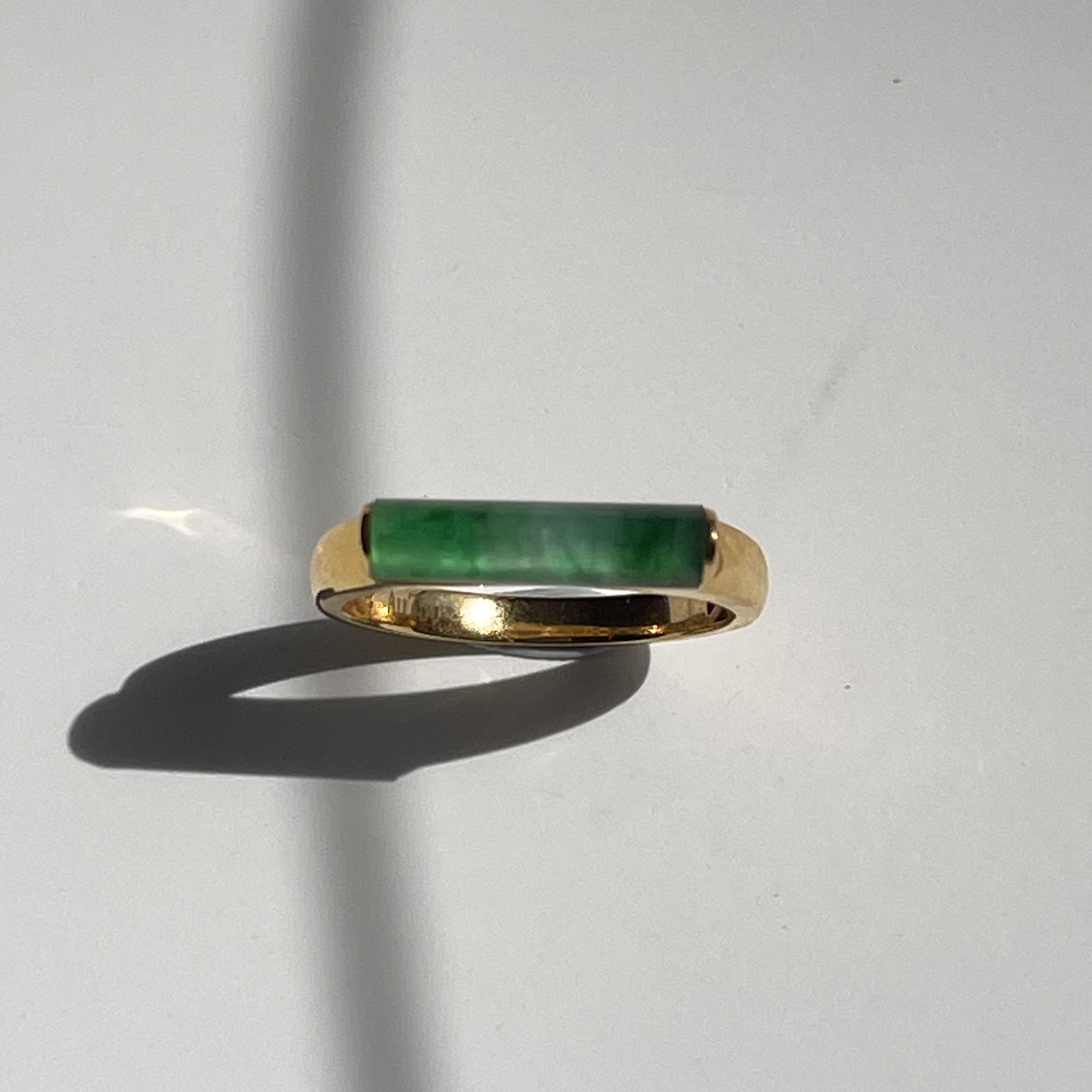 18K Yellow Gold Saddle Jade Ring (PJA00410)