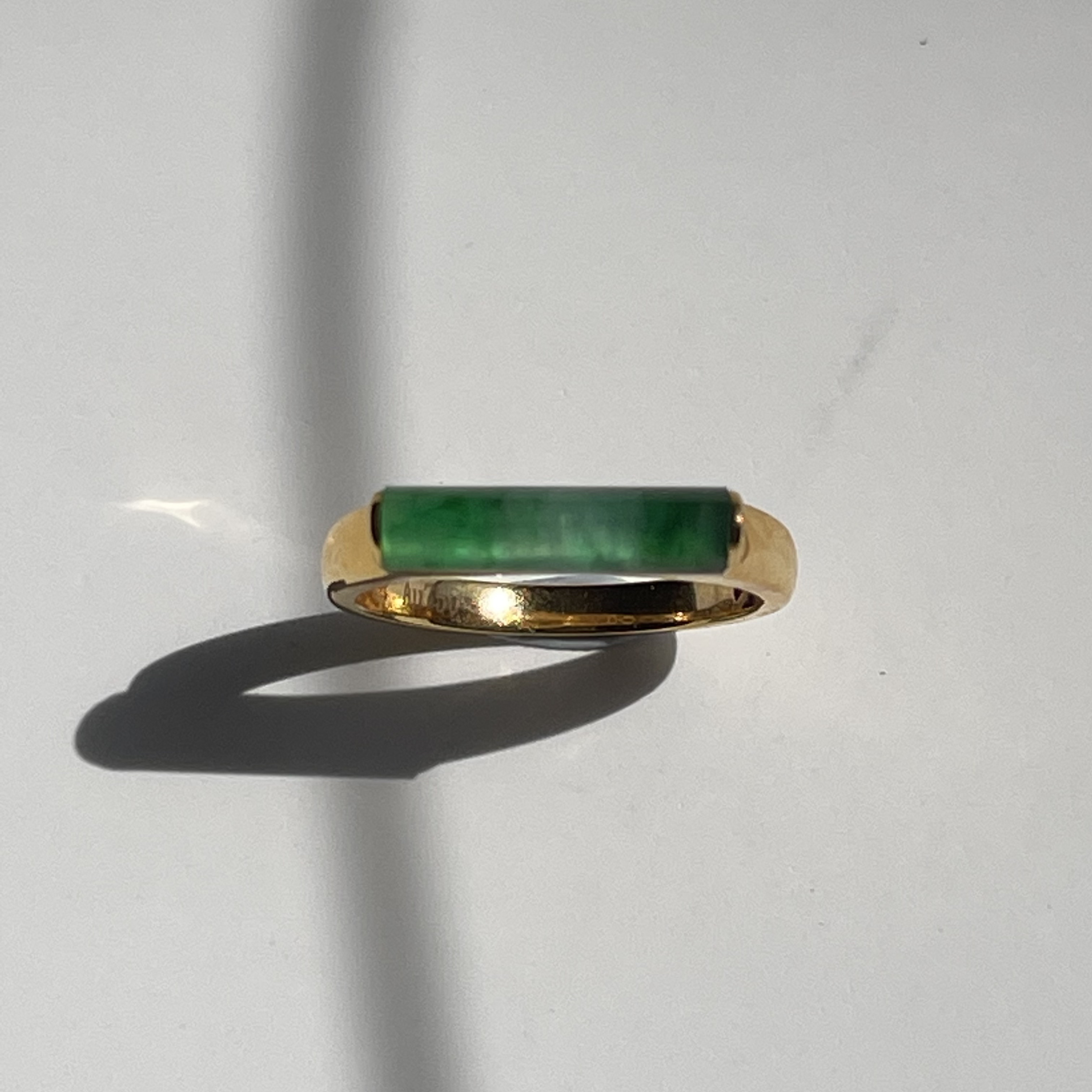 18K Yellow Gold Saddle Jade Ring (PJA00410)