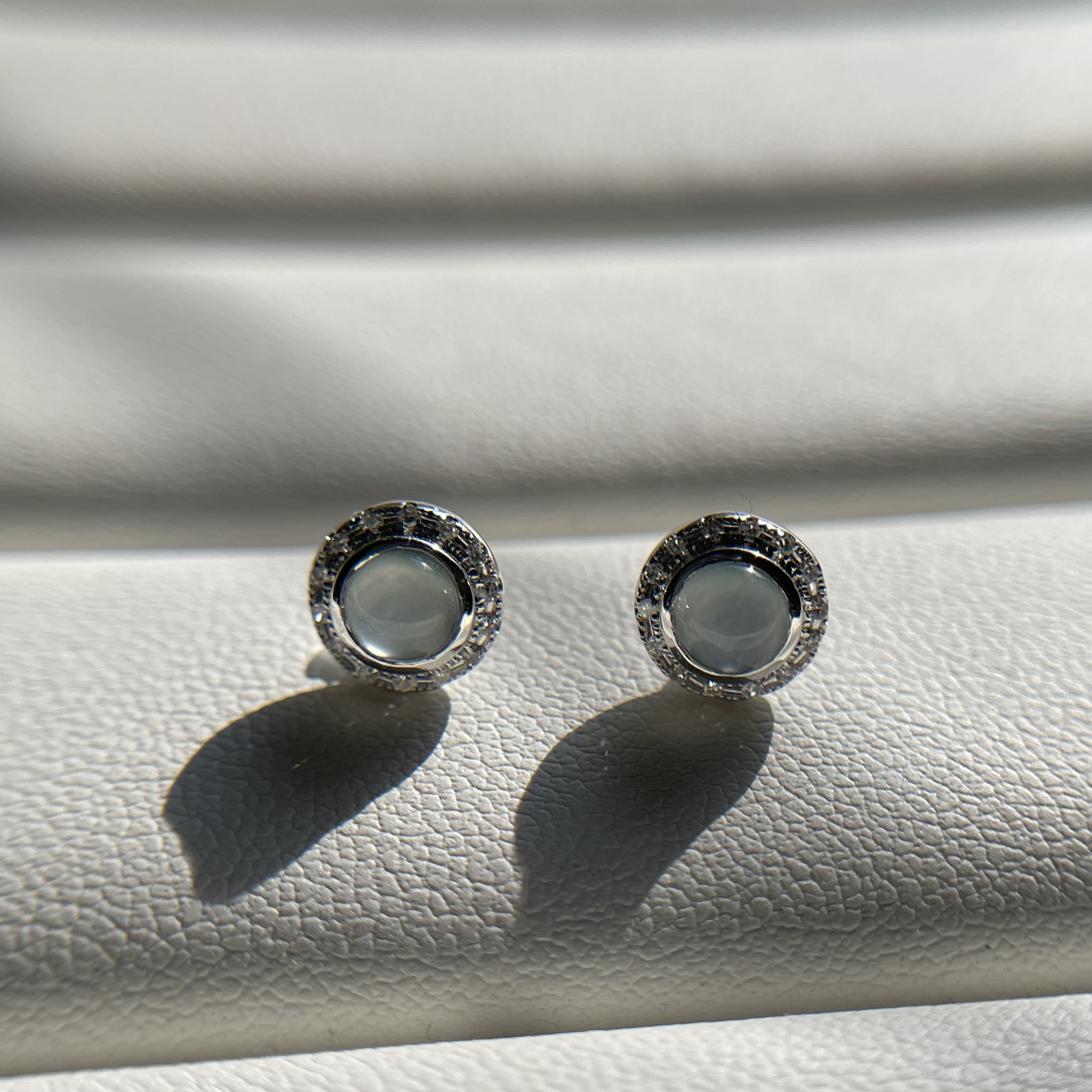 18K White Gold Light Blue Jade Earrings (PJA00413)