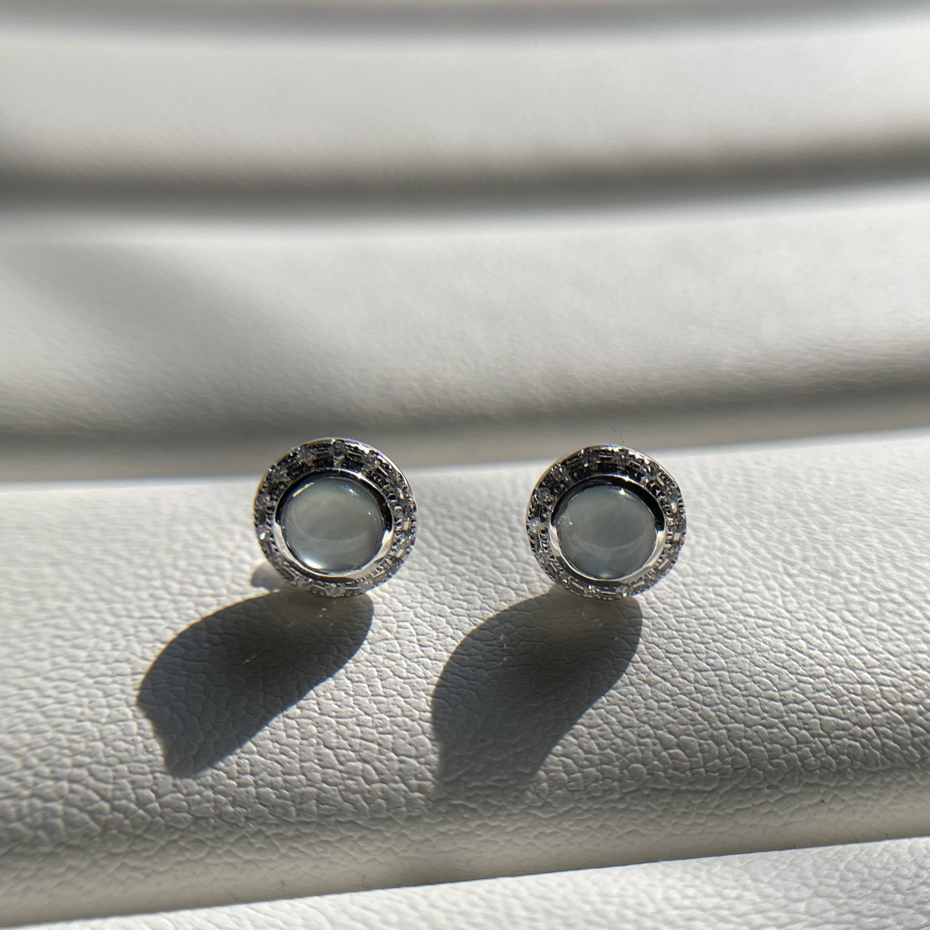 18K White Gold Light Blue Jade Earrings (PJA00413)