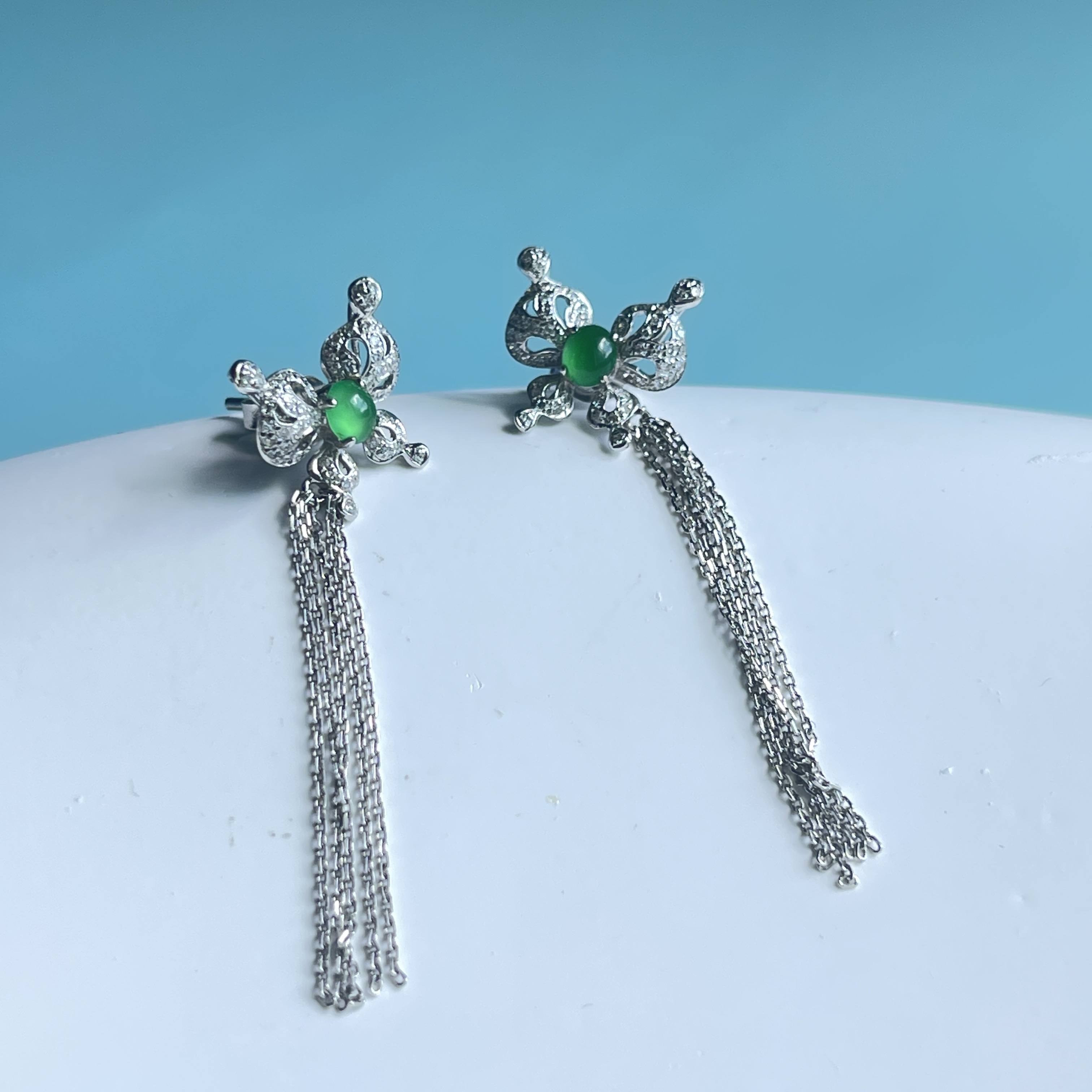 18k White Gold Butterfly Jade Earrings (PJA00020)