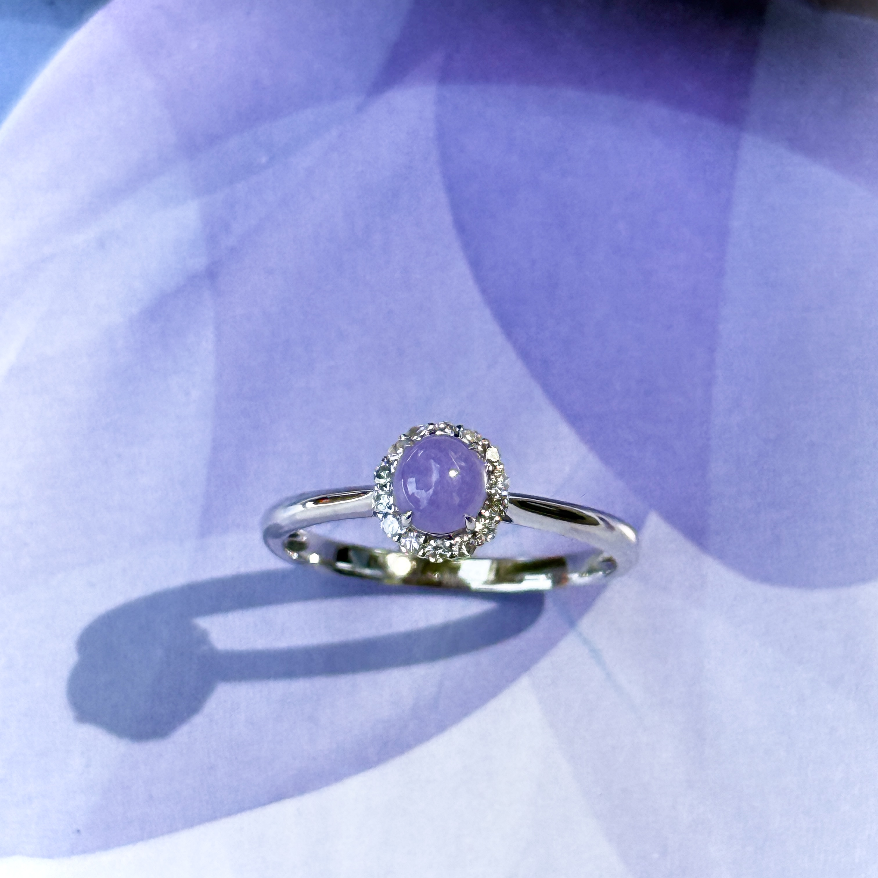18K White Gold Lavender Jade Ring (PJA00514)