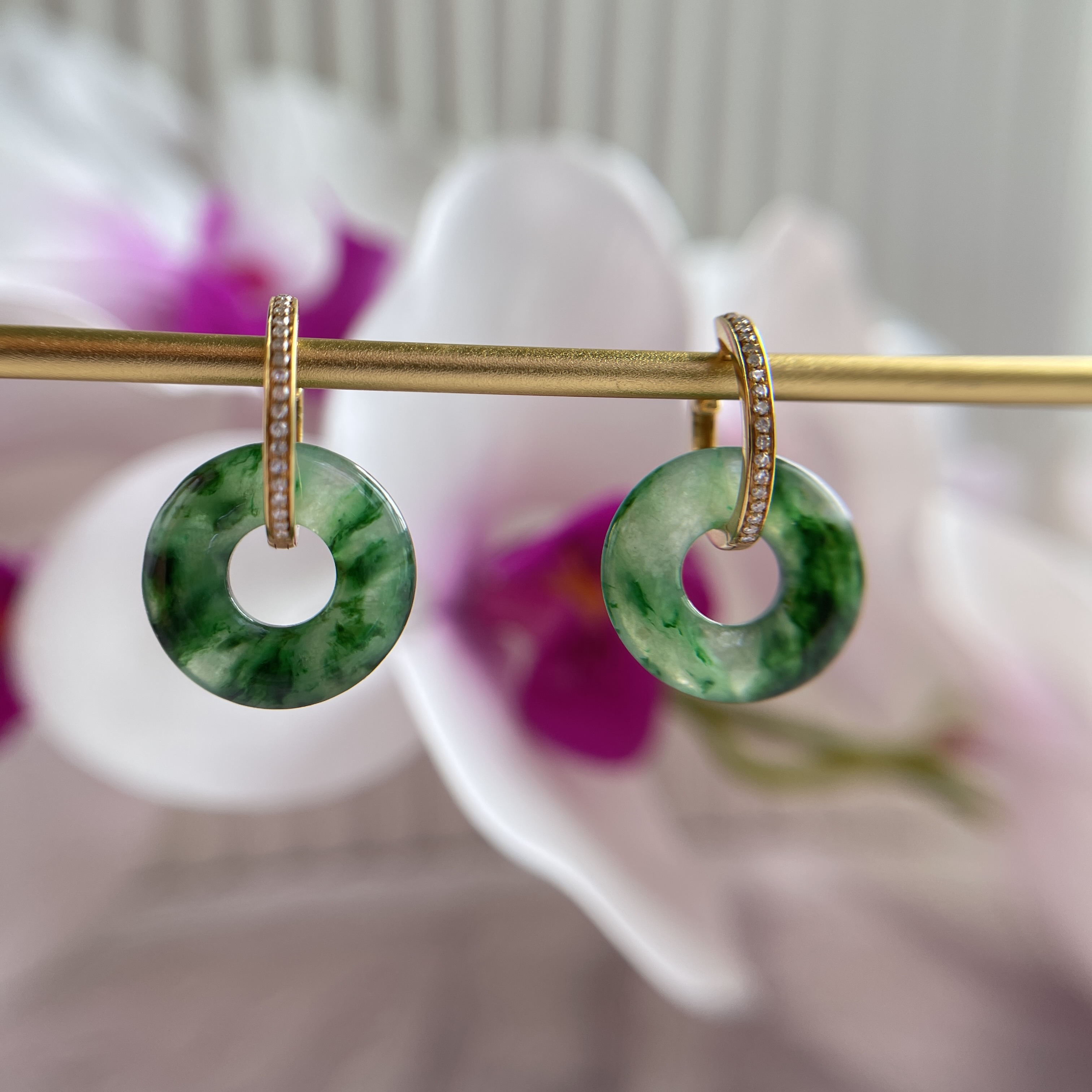 18K Yellow Gold Green Donuts Jade Earrings (PJA00246)