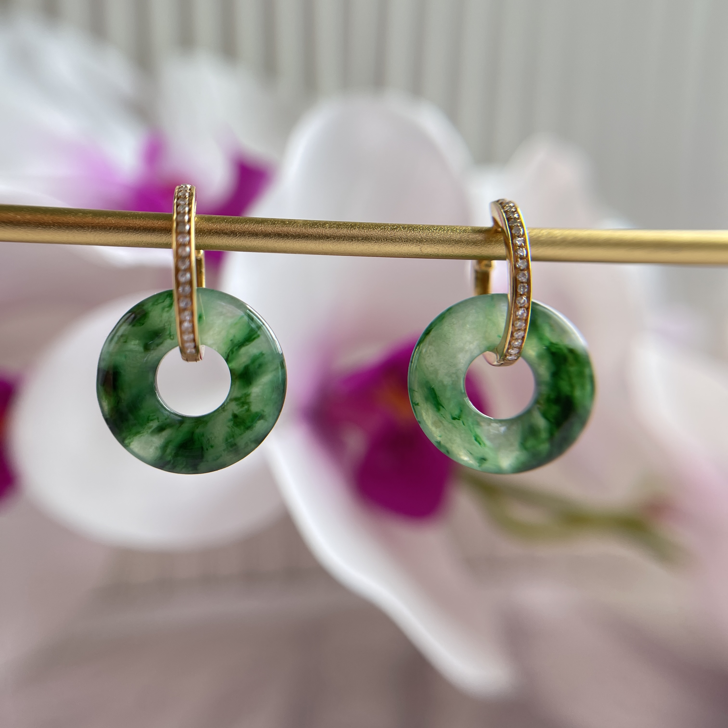 18K Yellow Gold Green Donuts Jade Earrings (PJA00246)