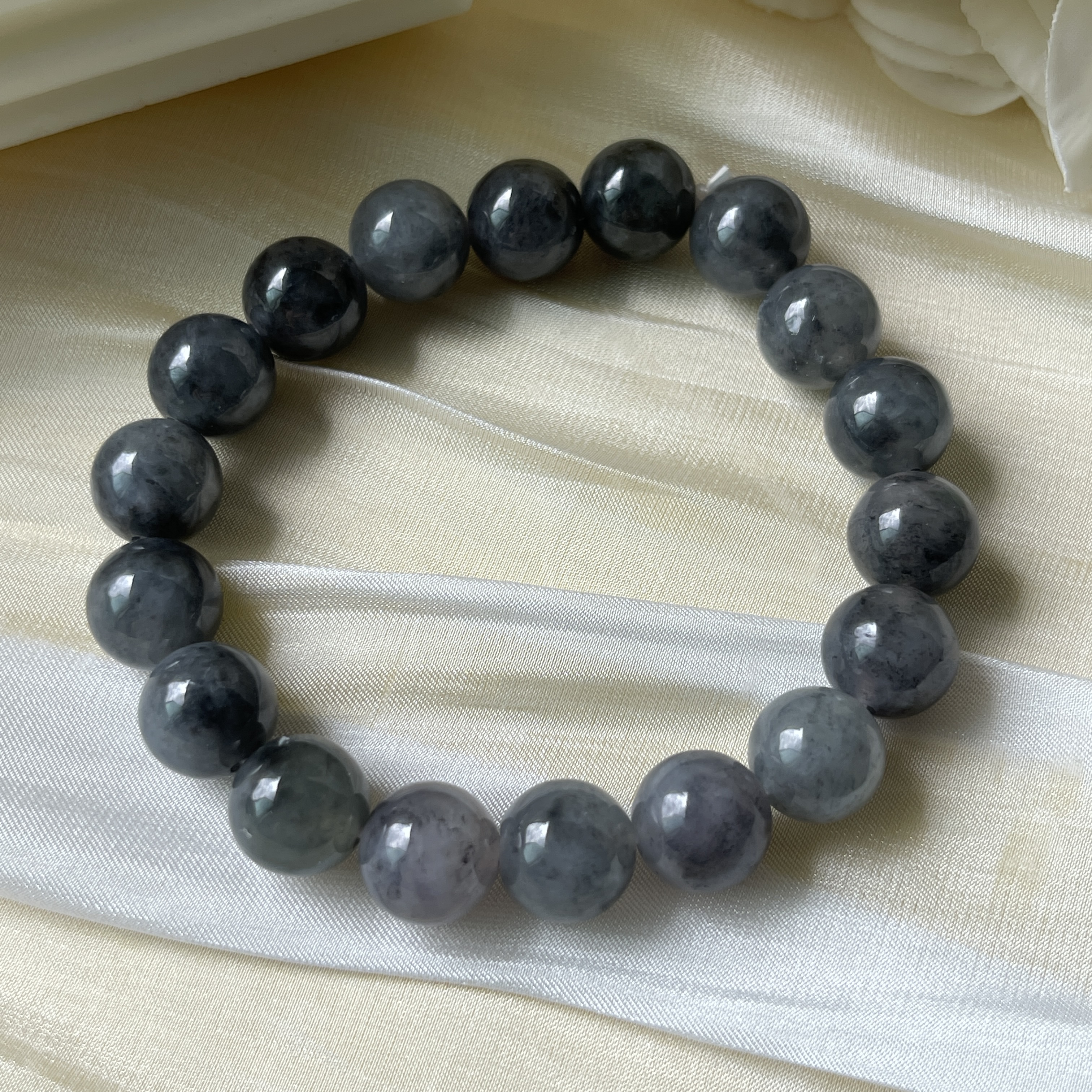 The Black Meteor Jade Bracelet (PJA00215)