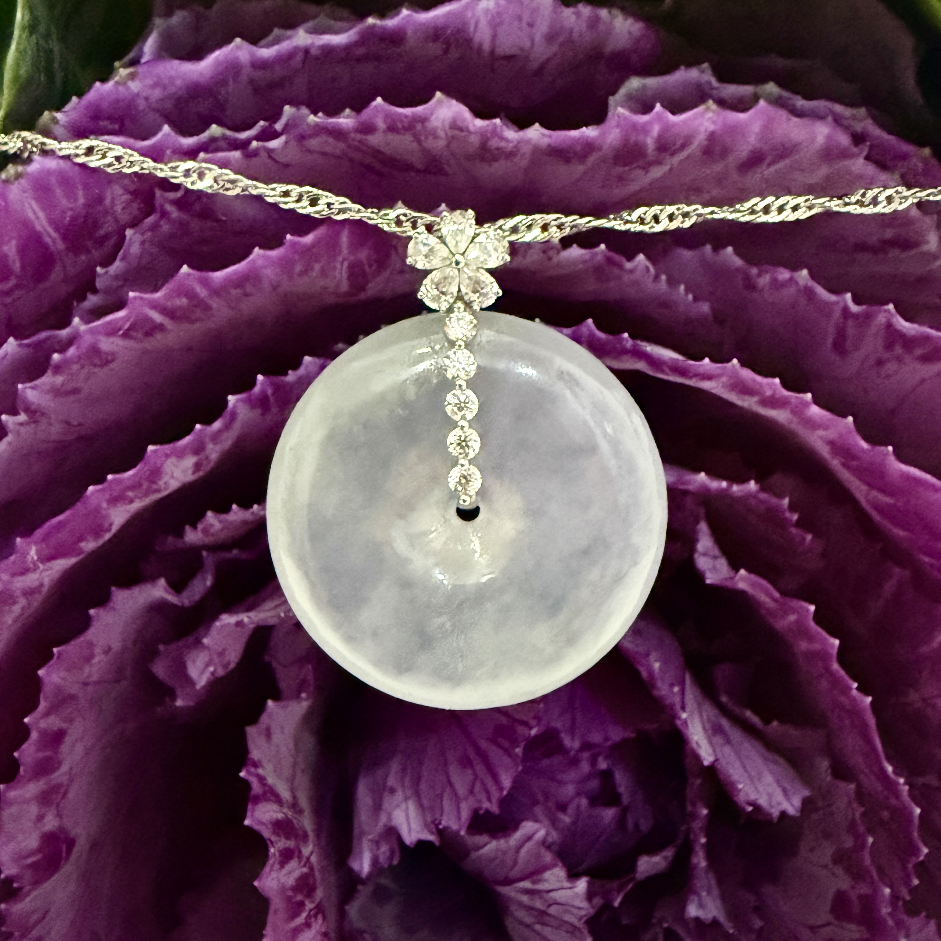 18k White Gold Safety Coin Pendant (PJA01031)