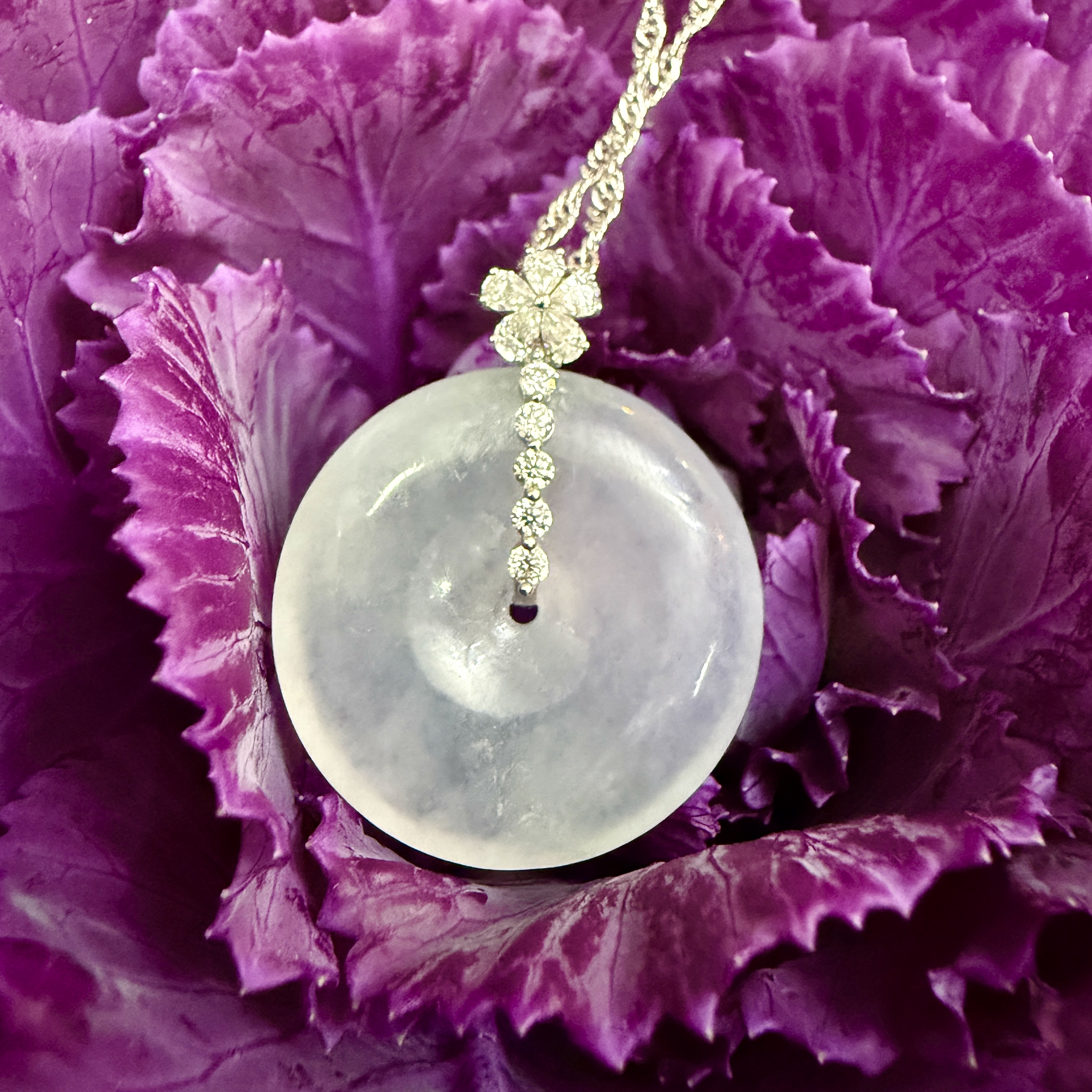 18k White Gold Safety Coin Pendant (PJA01031)