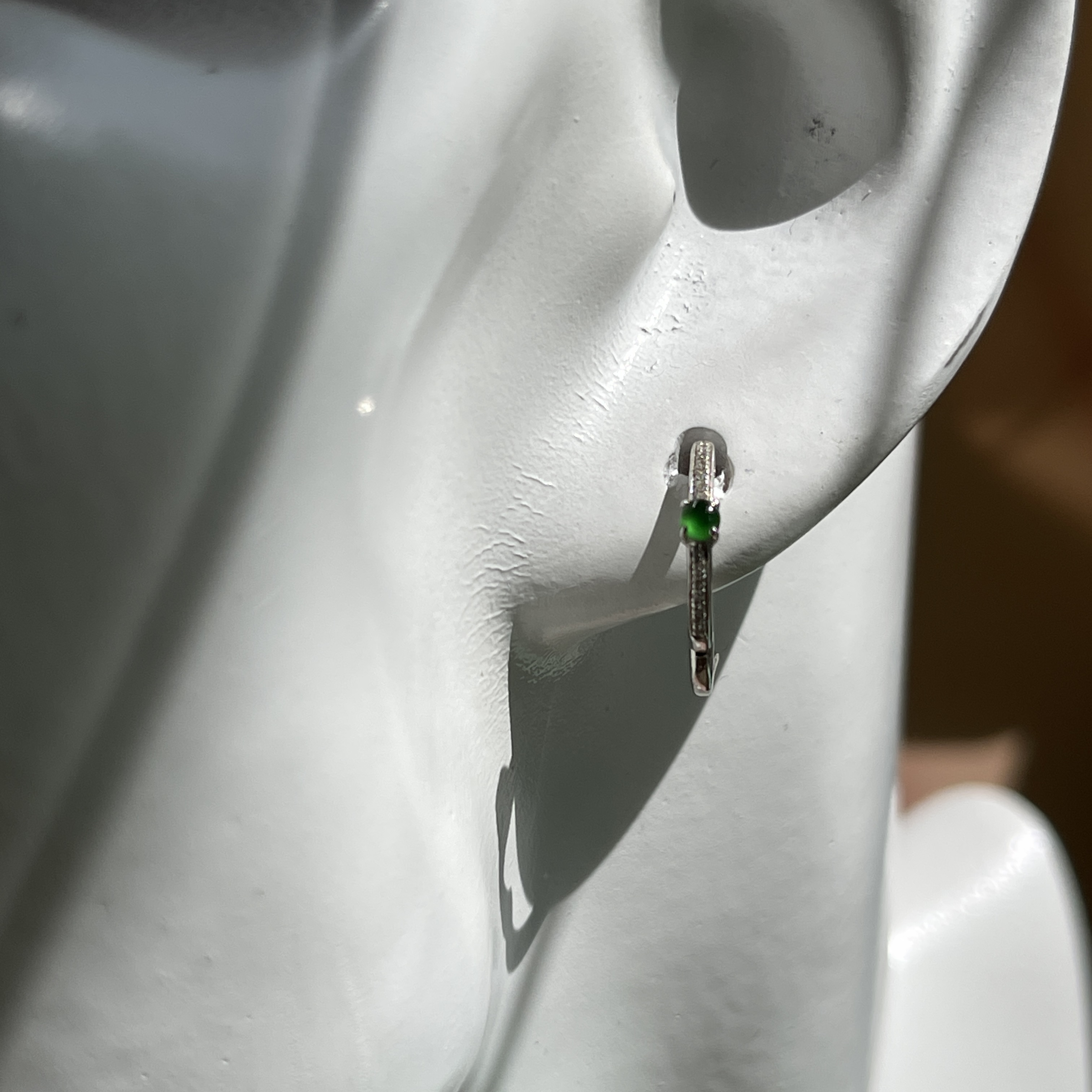18k White Gold Jade Bead Drop Earrings (PJA00065)