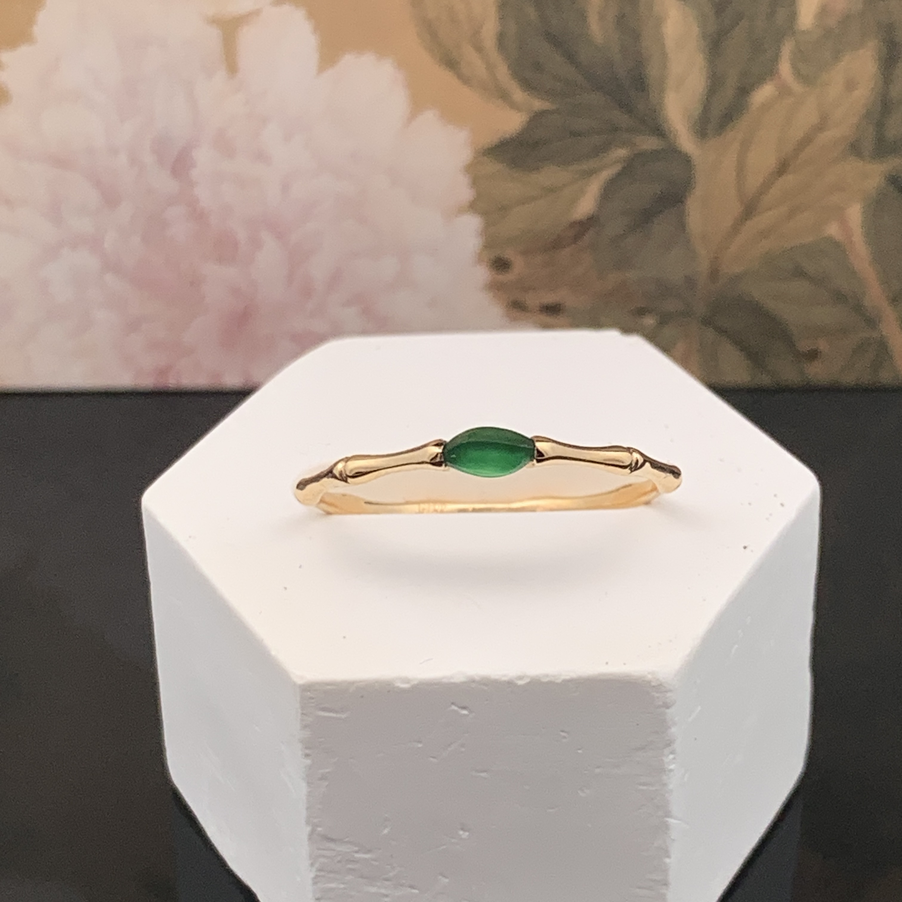 18K Yellow Gold Green Jade Ring (PJA00355A)
