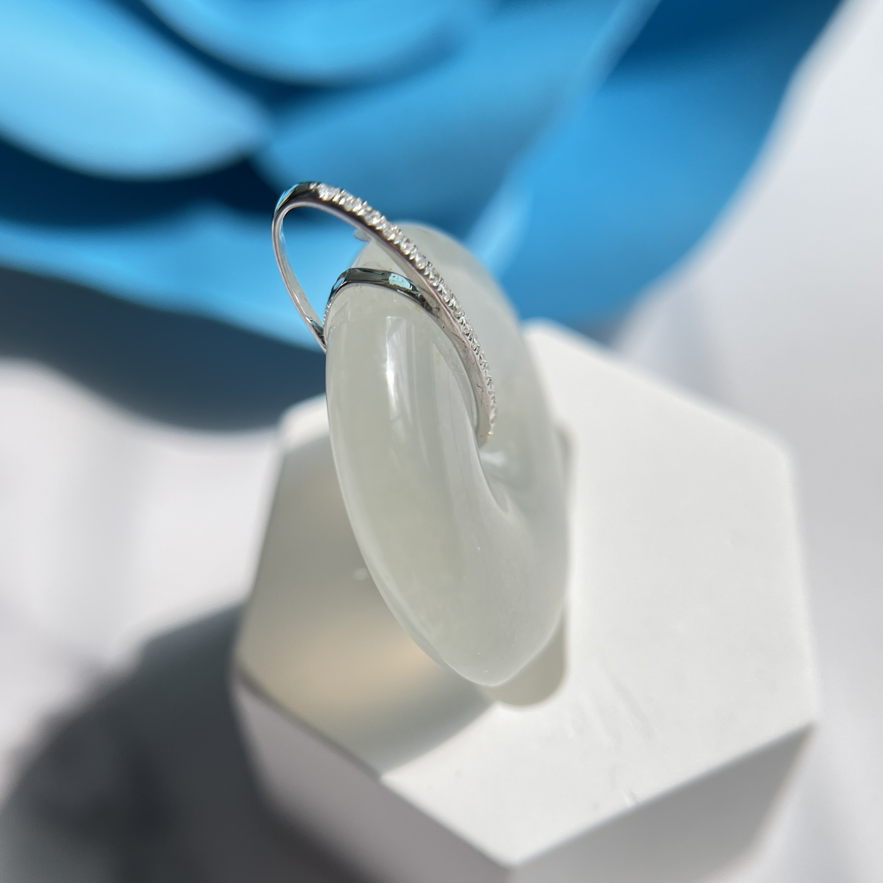 18K White Gold Safety Coin Jade Pendant (PJA00285)