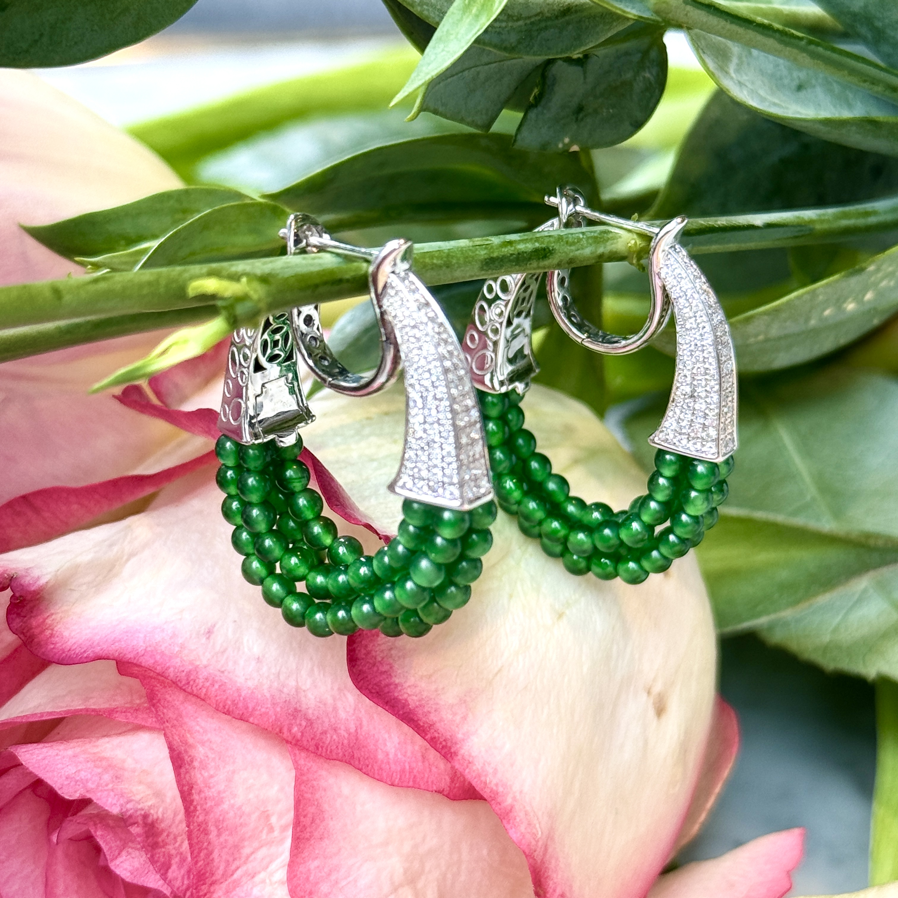 18K White Gold Jade Green Beads Hoop Earrings (PJA00768)