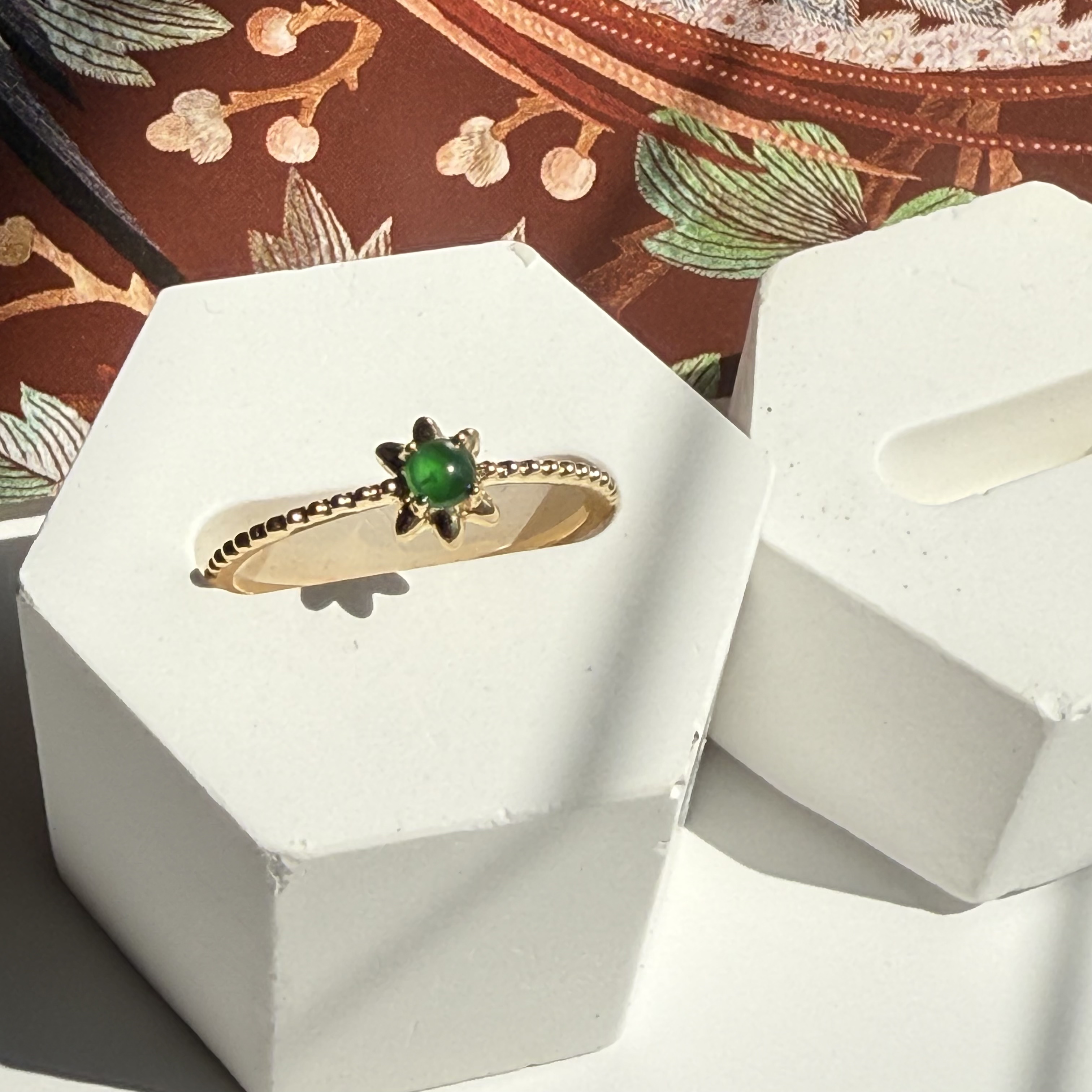18K Yellow Gold Green Jade Ring (PJA00657A)