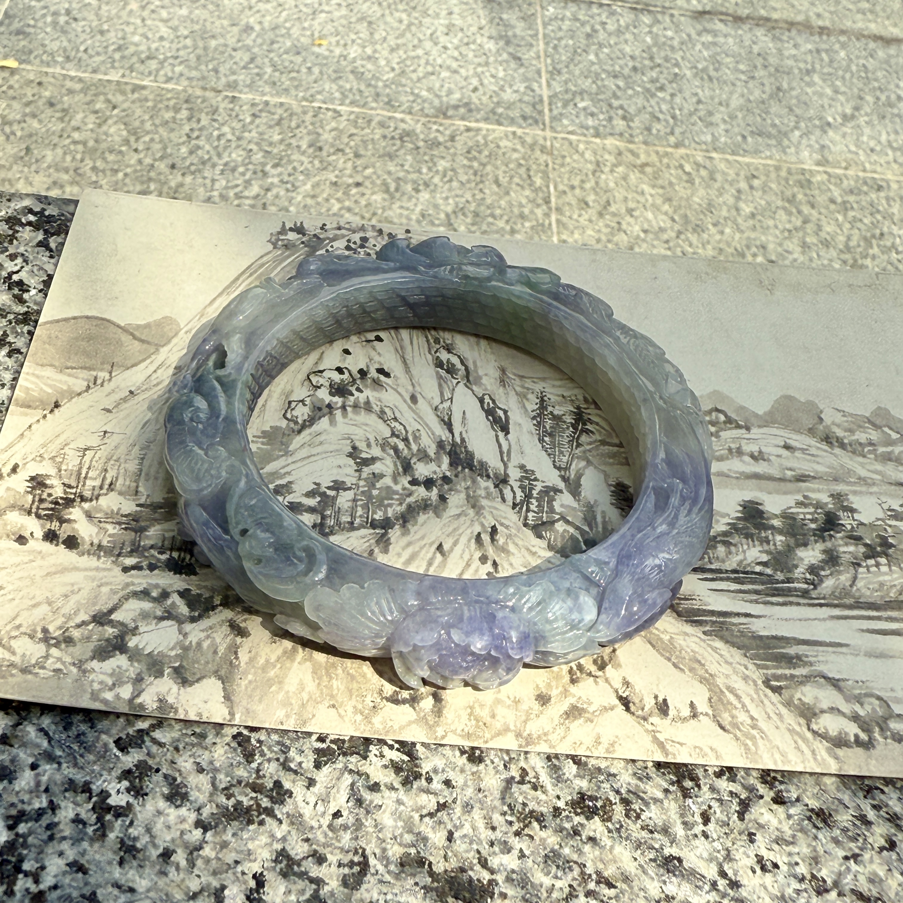 Carved Lavender Jadeite Bangle (PJA00777)