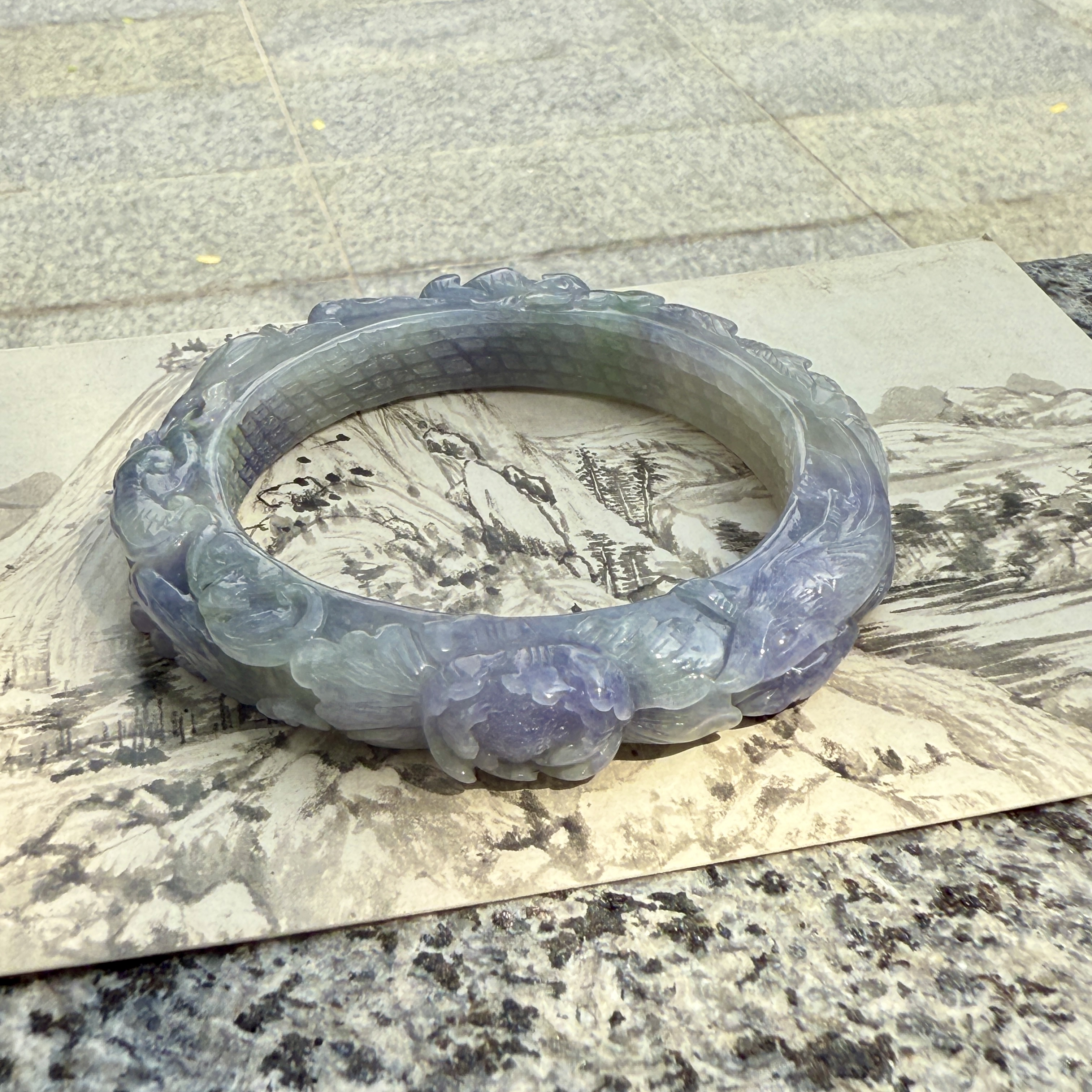 Carved Lavender Jadeite Bangle (PJA00777)