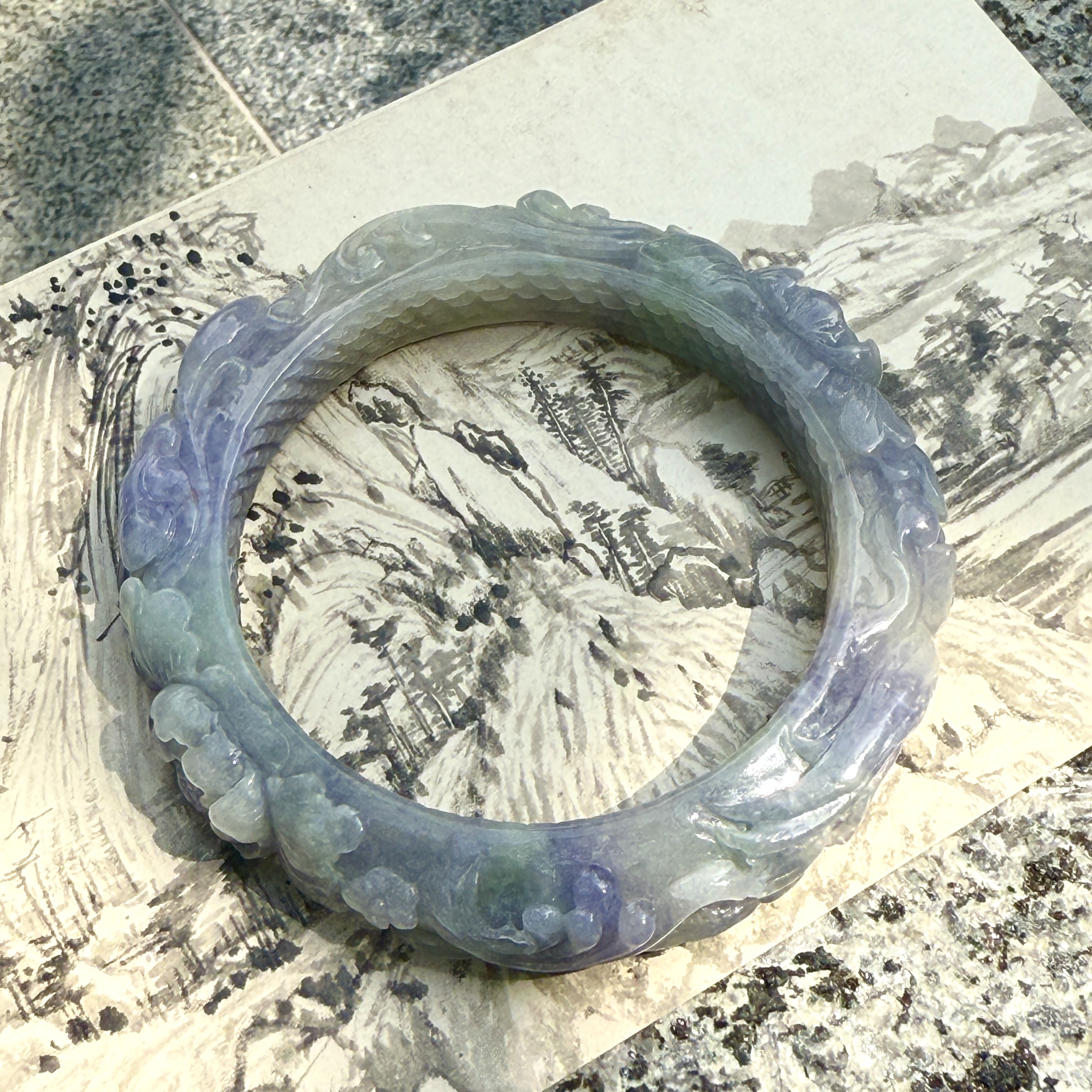Carved Lavender Jadeite Bangle (PJA00777)