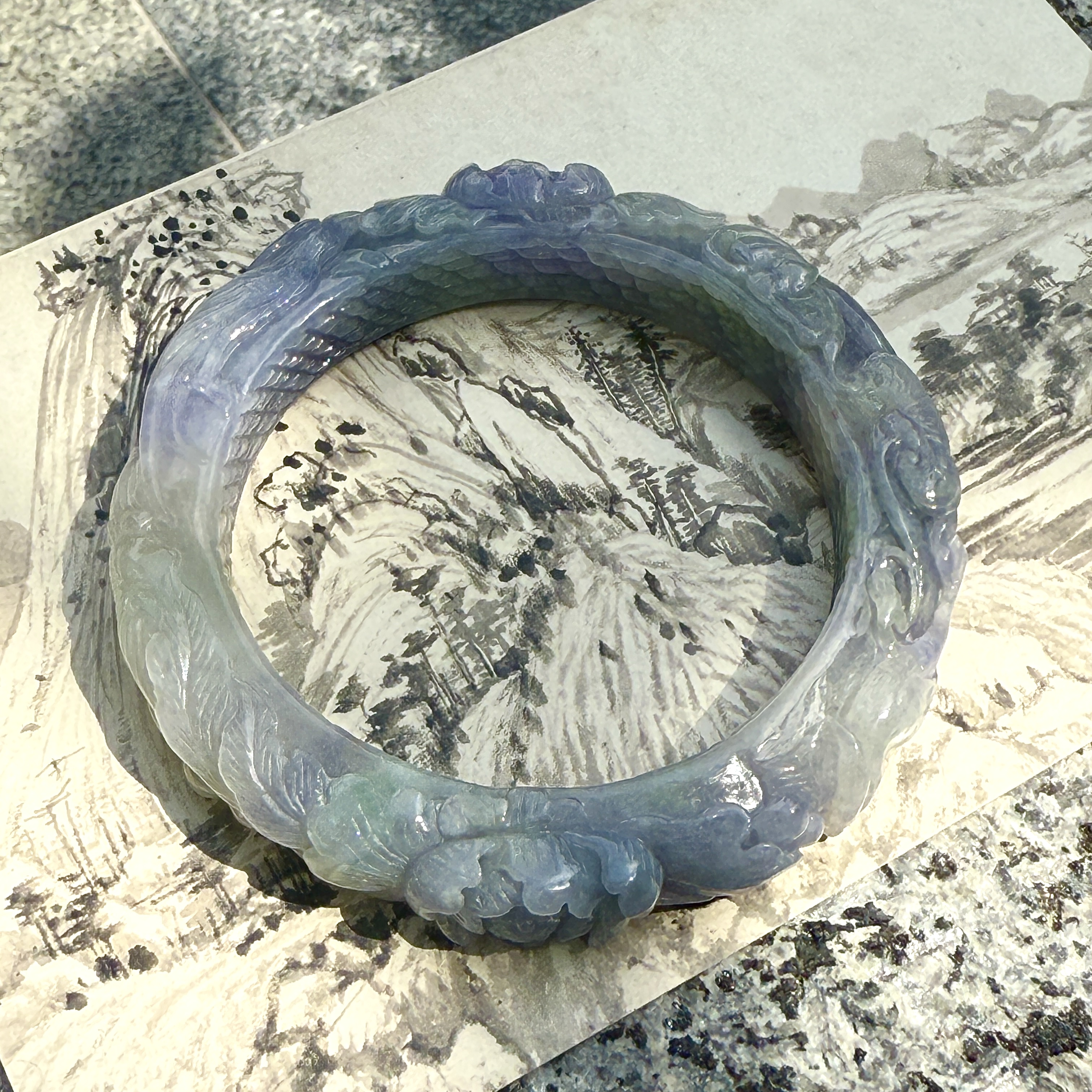 Carved Lavender Jadeite Bangle (PJA00777)