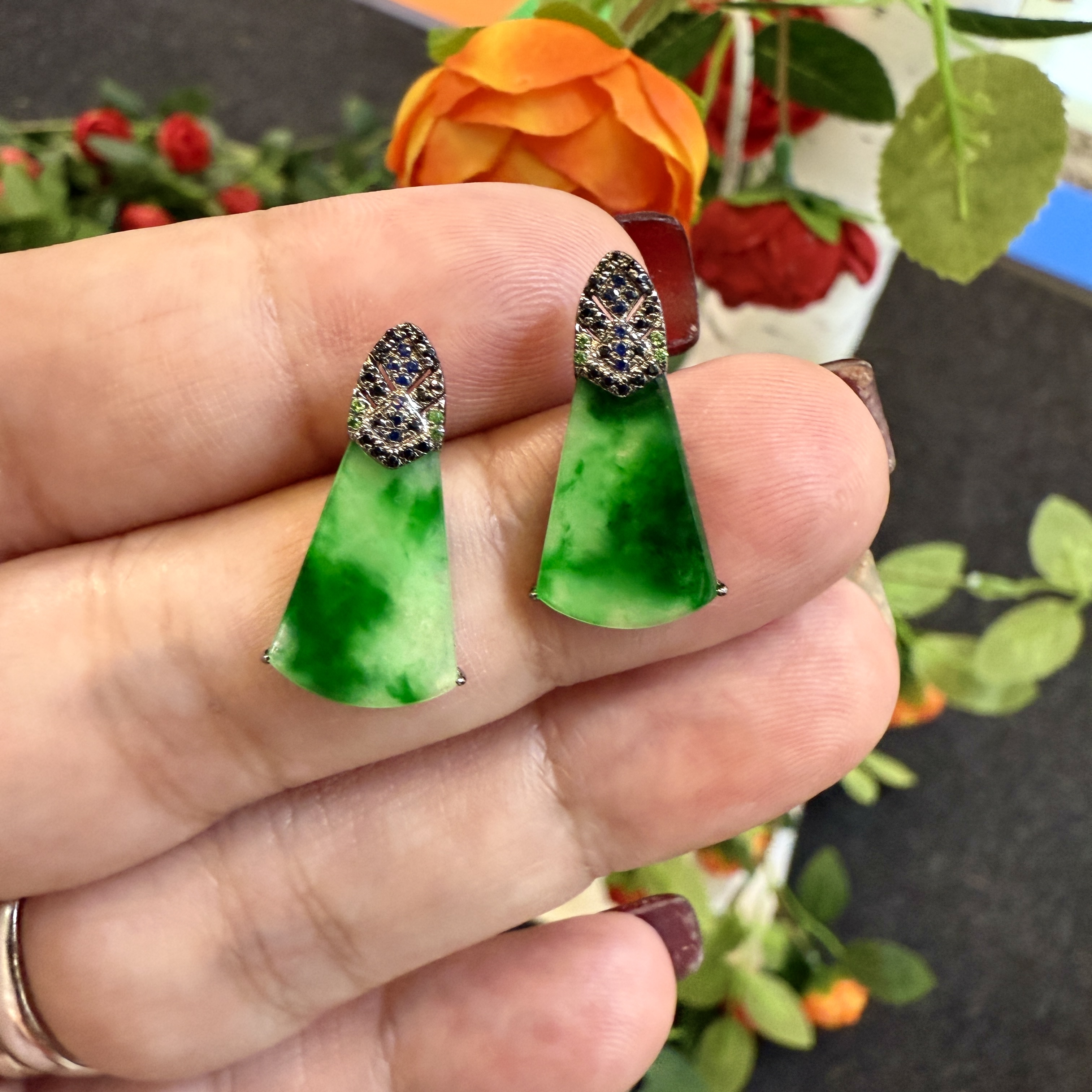 18K White Gold Green Earrings (PJA00517C)