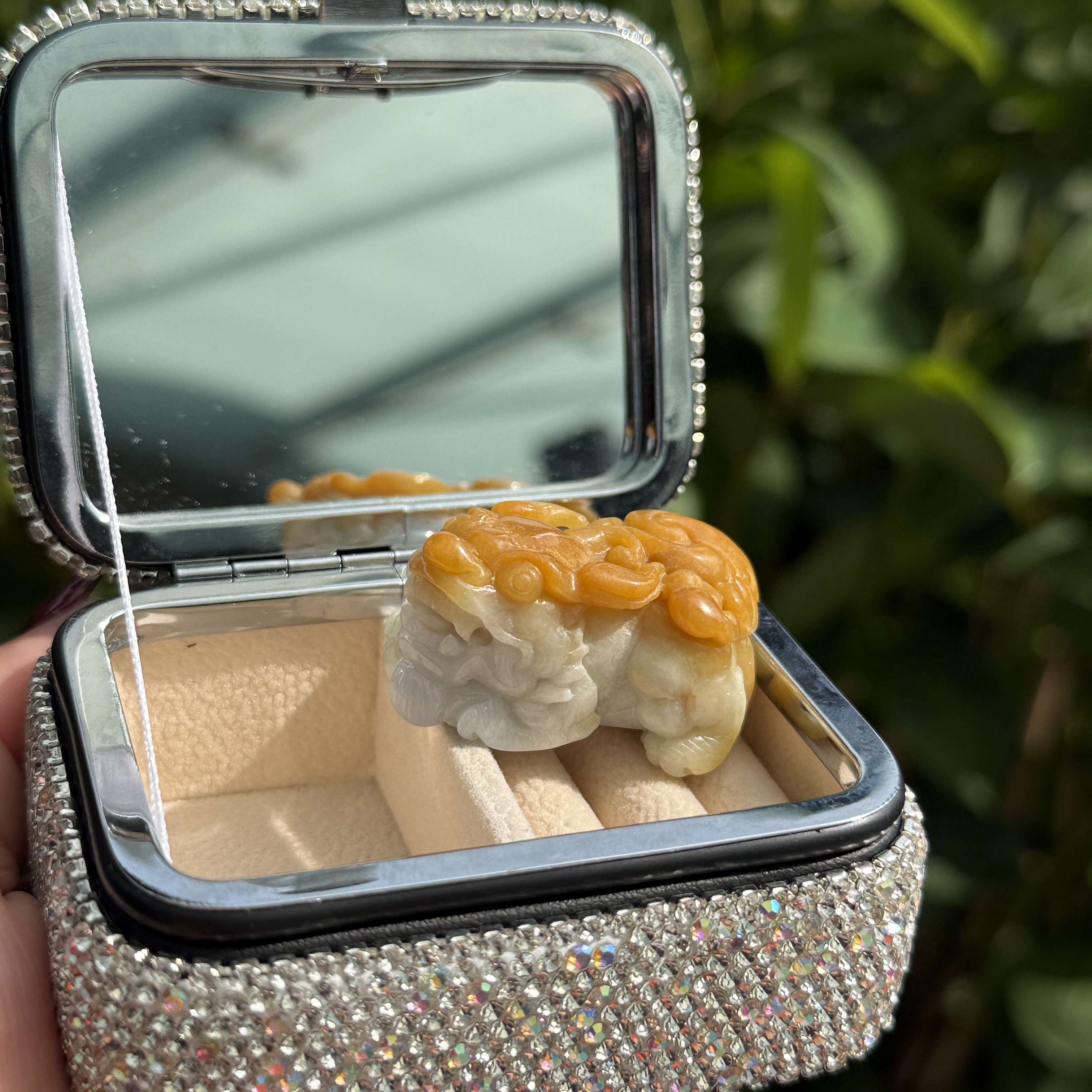 Yellow White PiXiu - Jadeite Ornament (PJA01048)