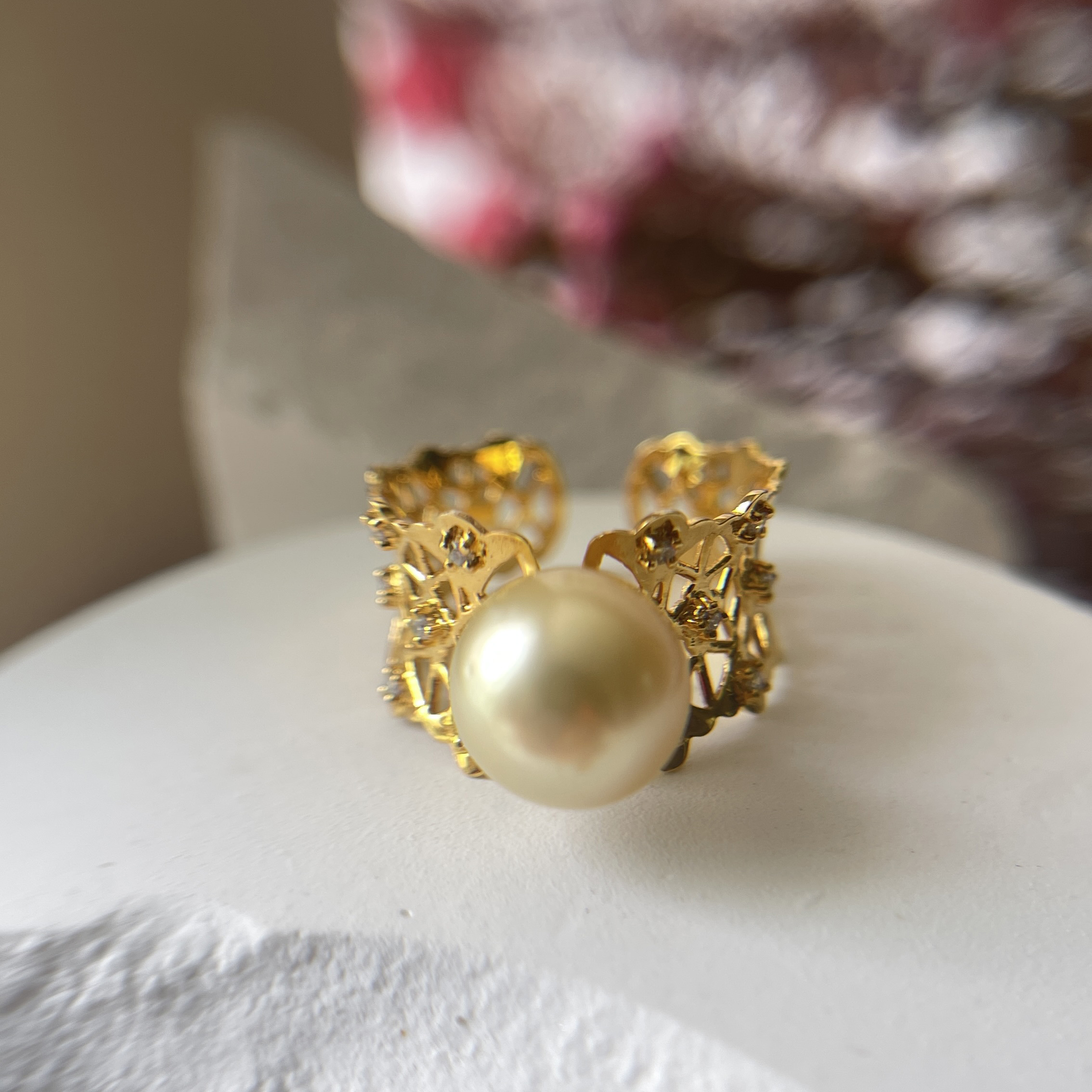 Golden 9.2mm "Sunset" South Sea Pearl 18k Yellow Gold Ring (PPE00006)