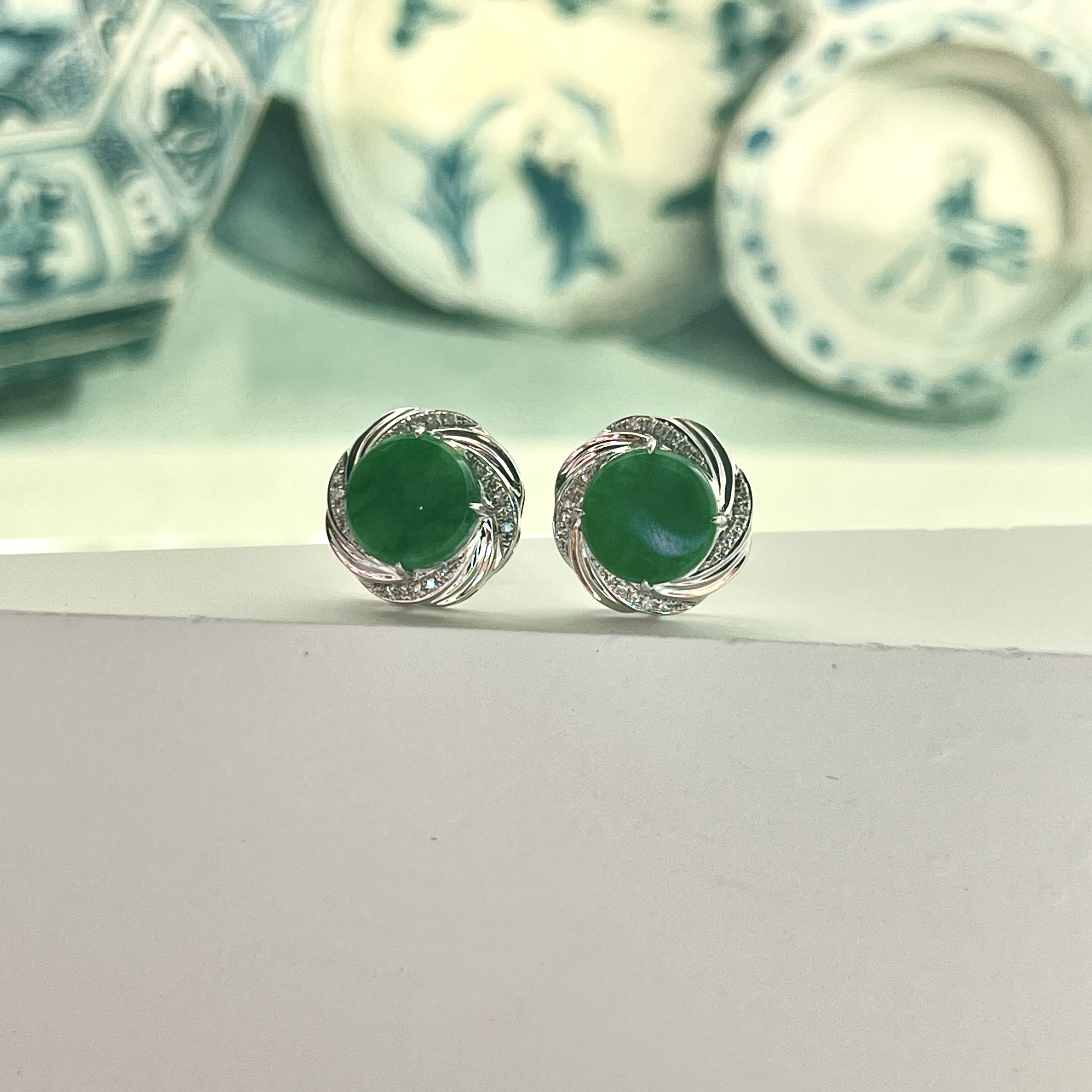 Green Round Jade Earrings (PJA00634)