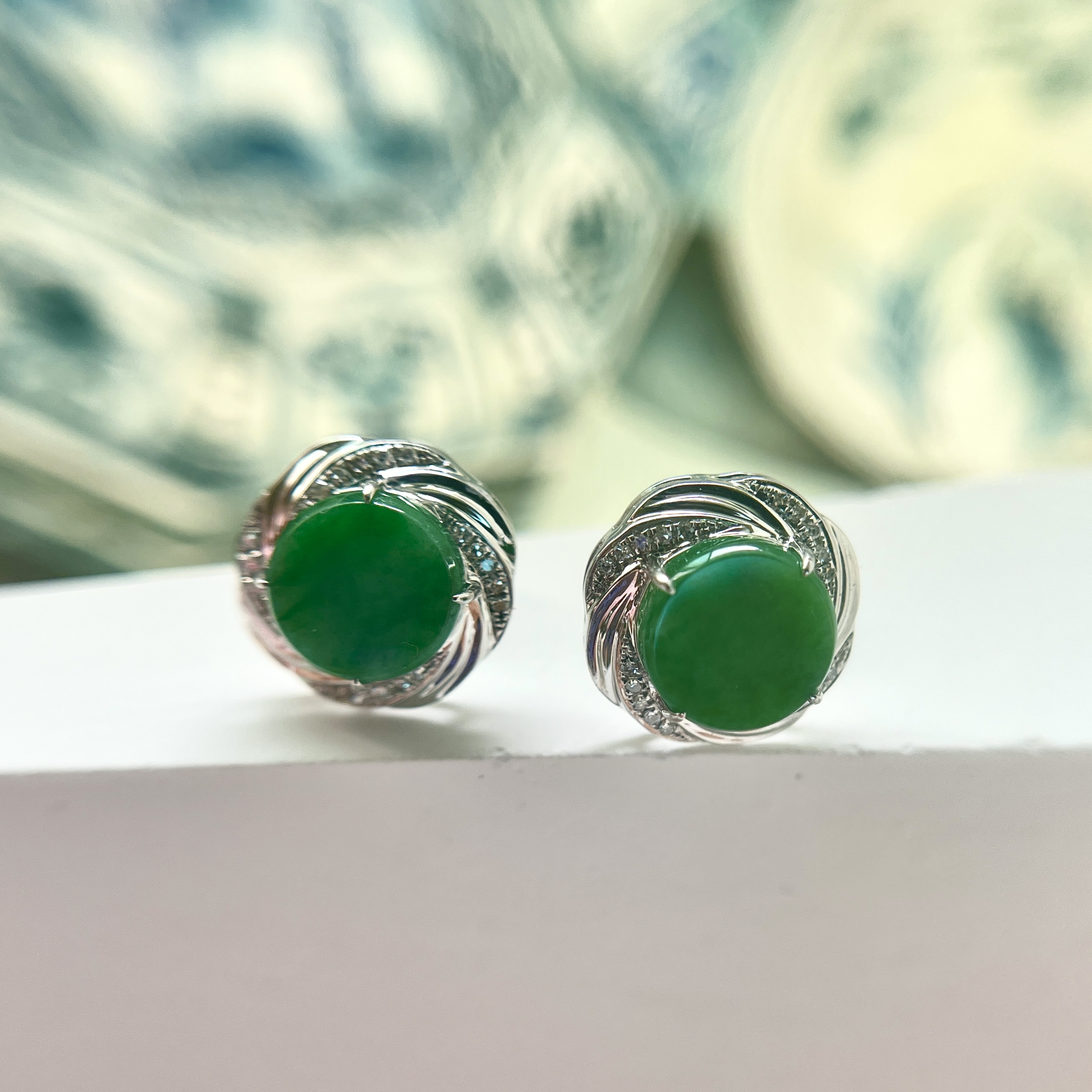 Green Round Jade Earrings (PJA00634)
