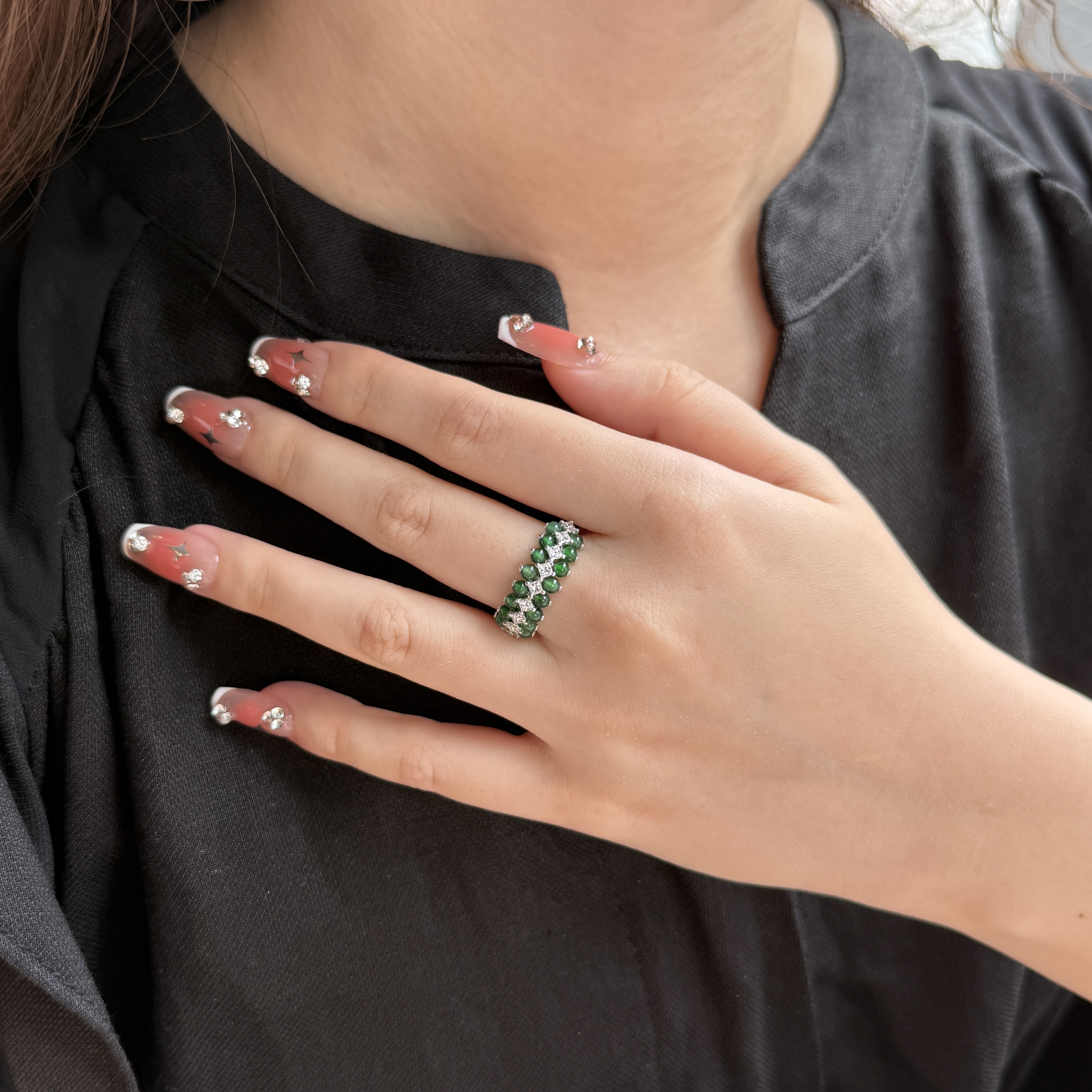 18k White Gold Multi Green Beads Jade Ring (PJA00797)