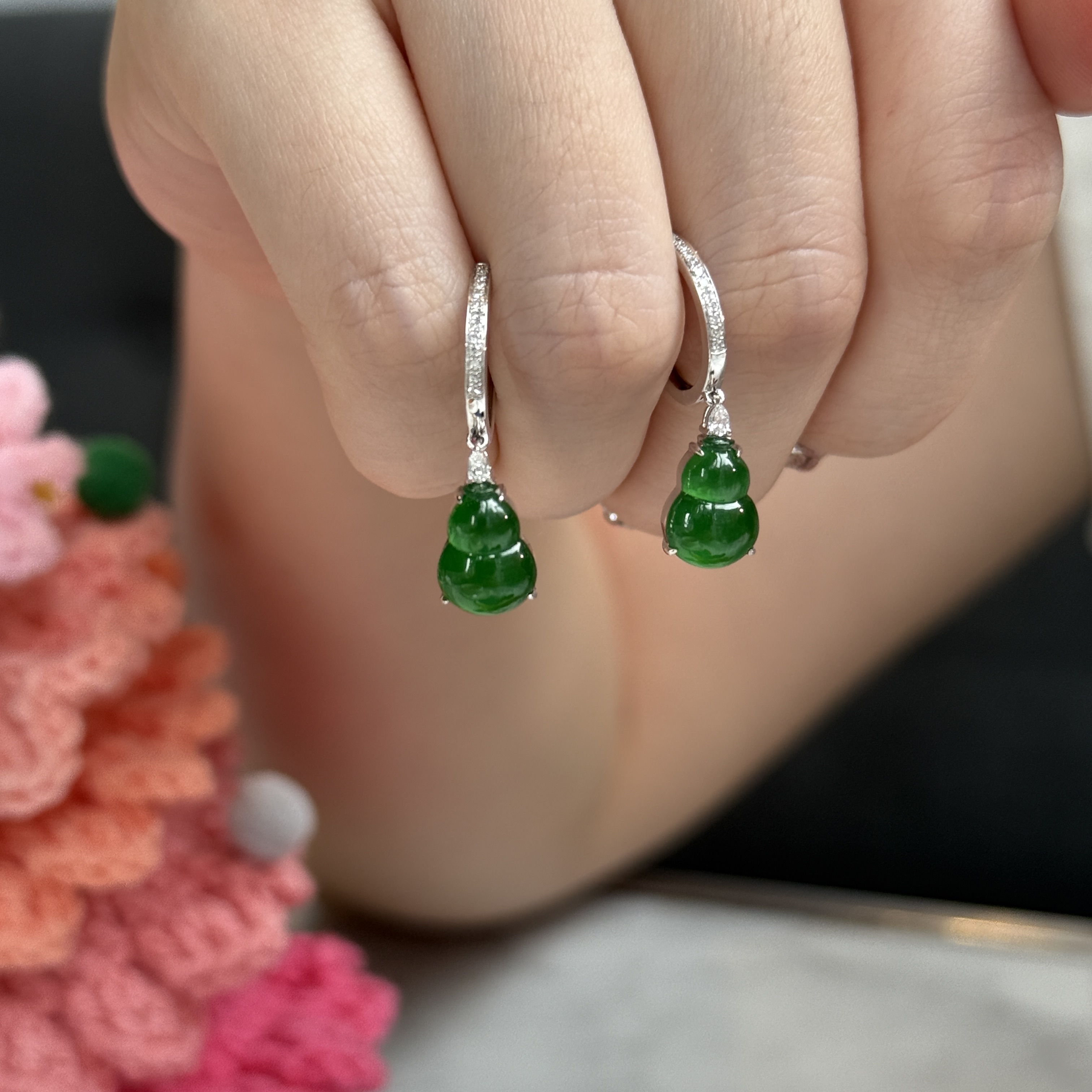 Green Hulu Jade Earrings (PJA00696C)